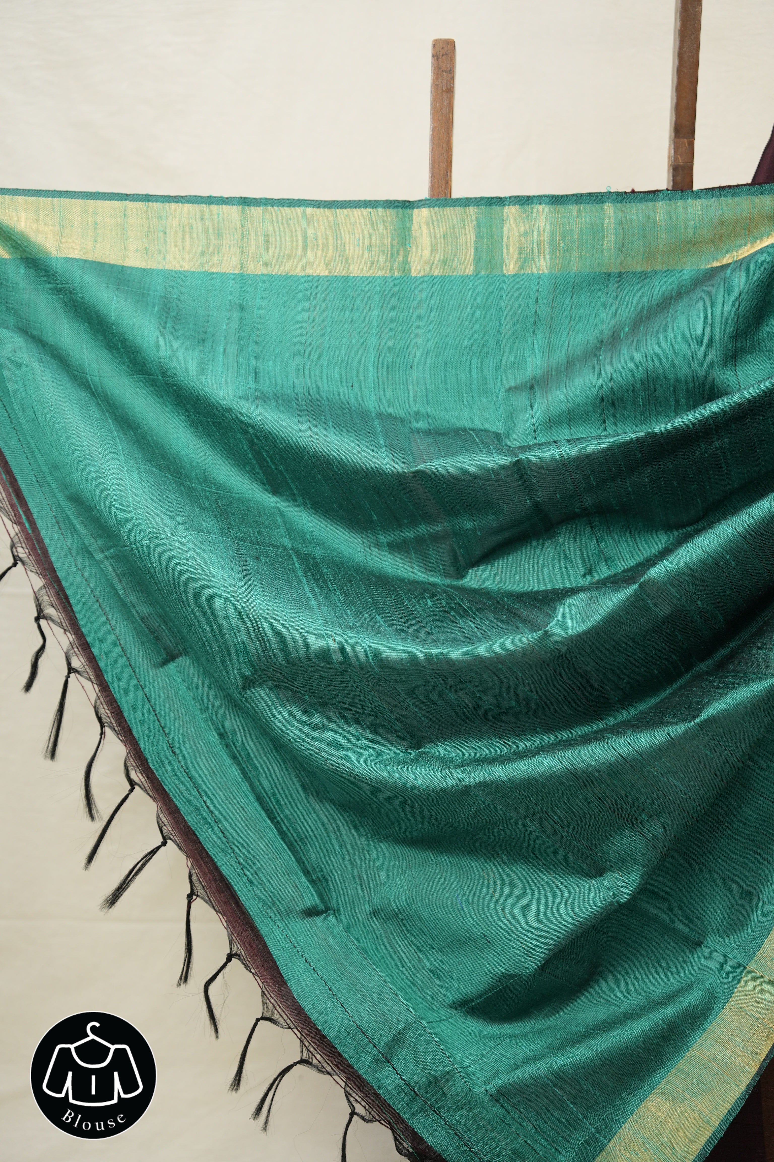 Wine Raw Silk Saree - SRWRSS953