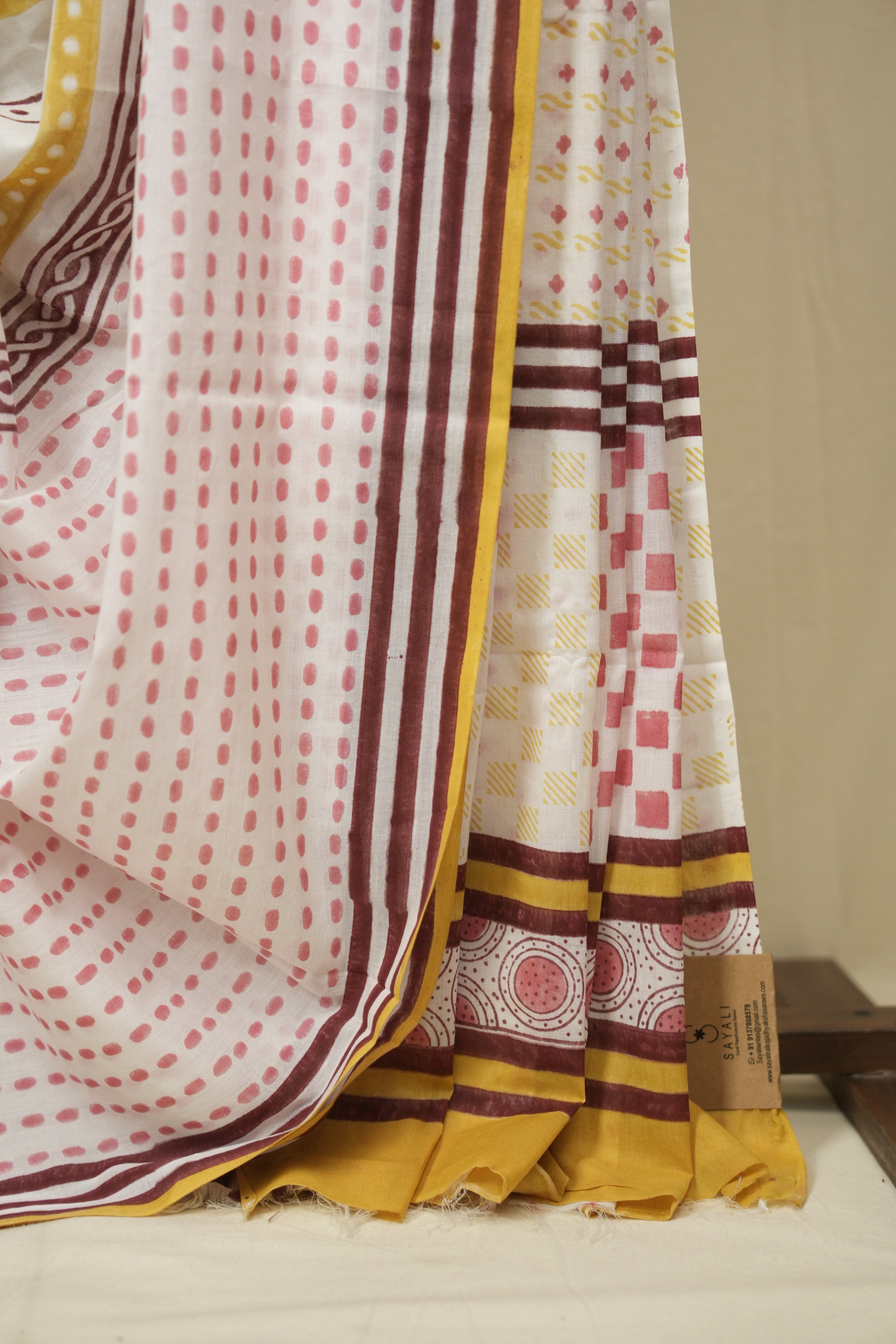 White HBP Cotton Saree - SRWCS3412