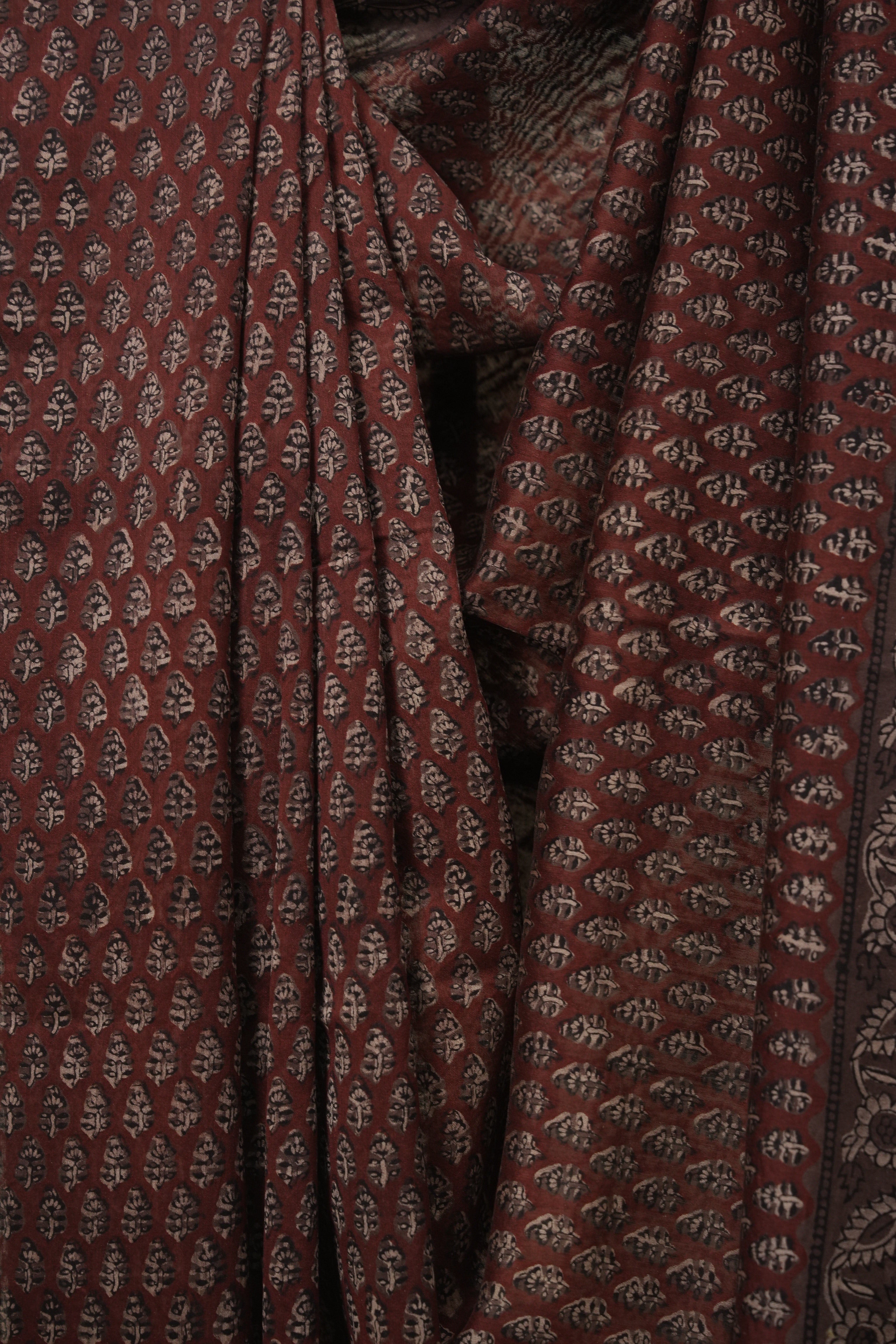 Maroon HBP Cotton Silk Saree With Chanderi Border - SRMCSS1808