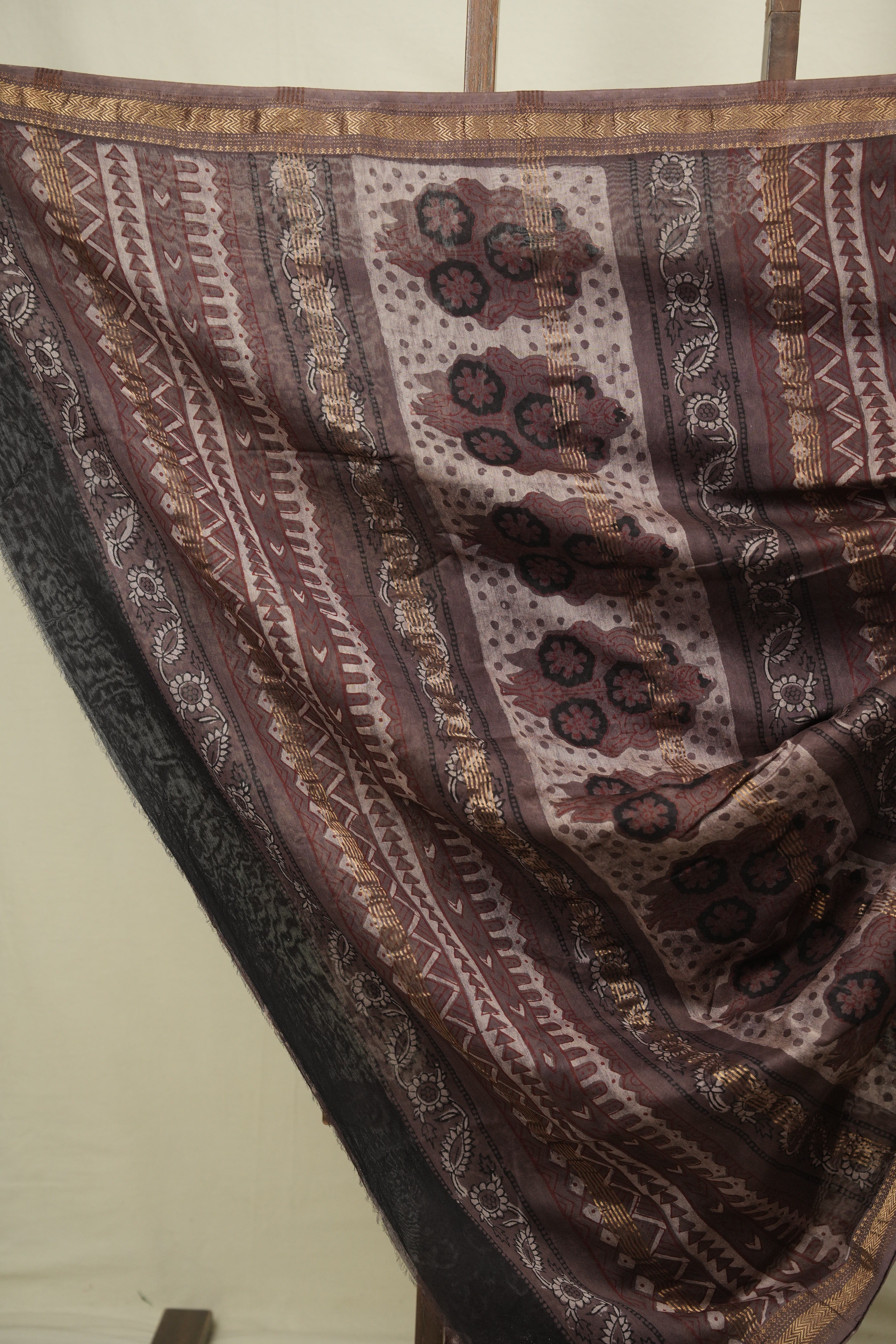 Maroon HBP Cotton Silk Saree With Chanderi Border - SRMCSS1808