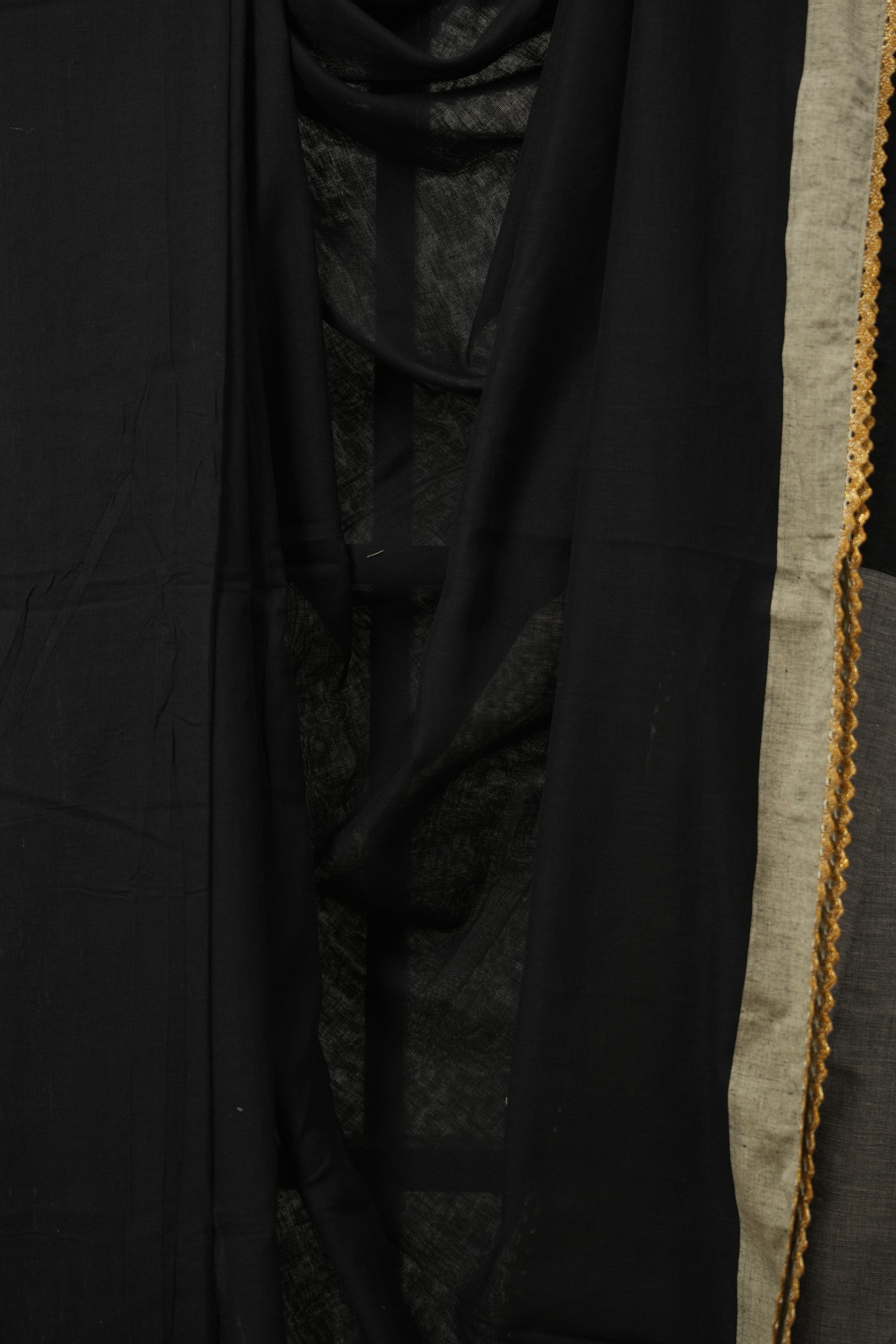 Black Bengal Cotton Saree With Lace - SRBBCSWL05