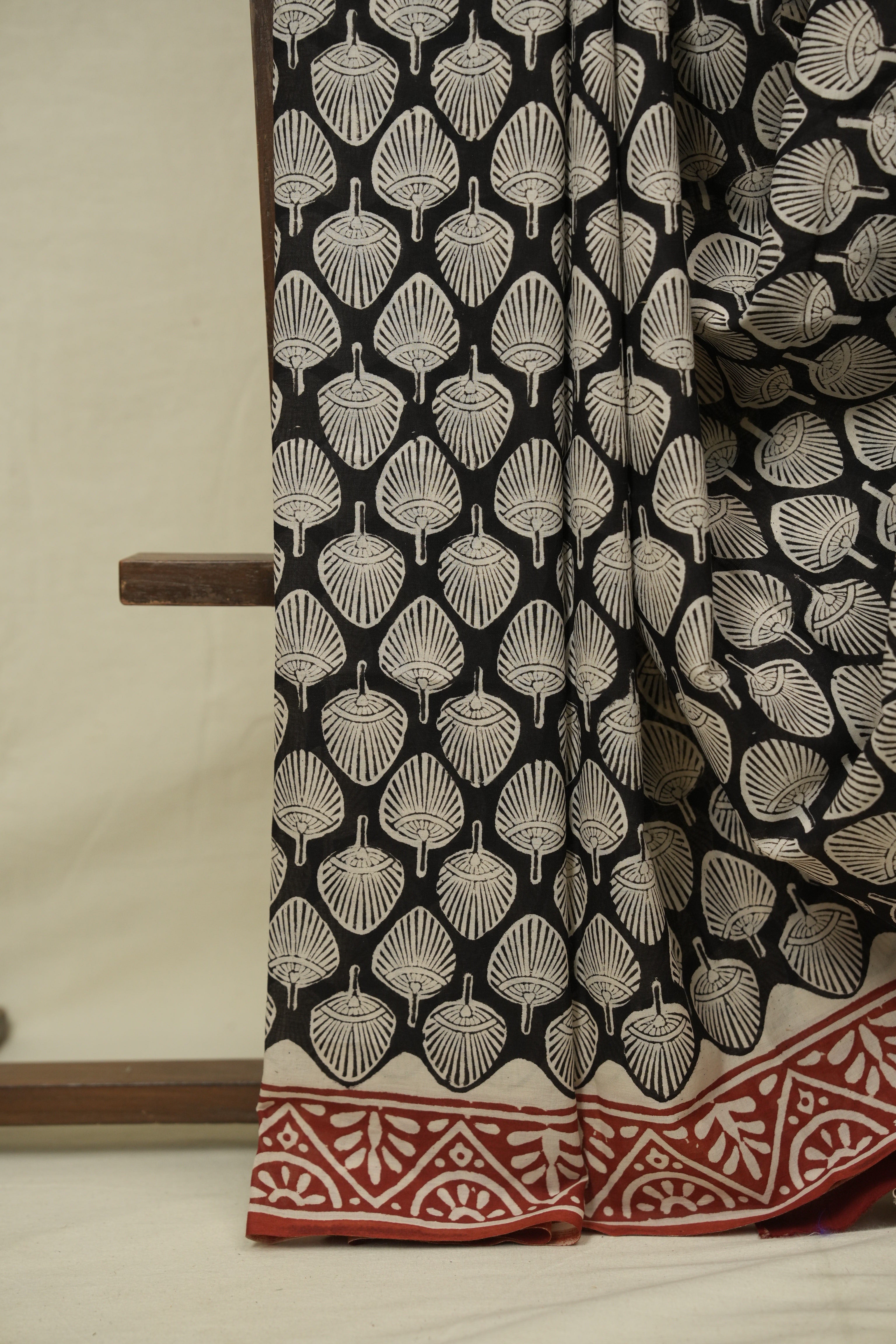 Black HBP Cotton Saree - SRBCS3408