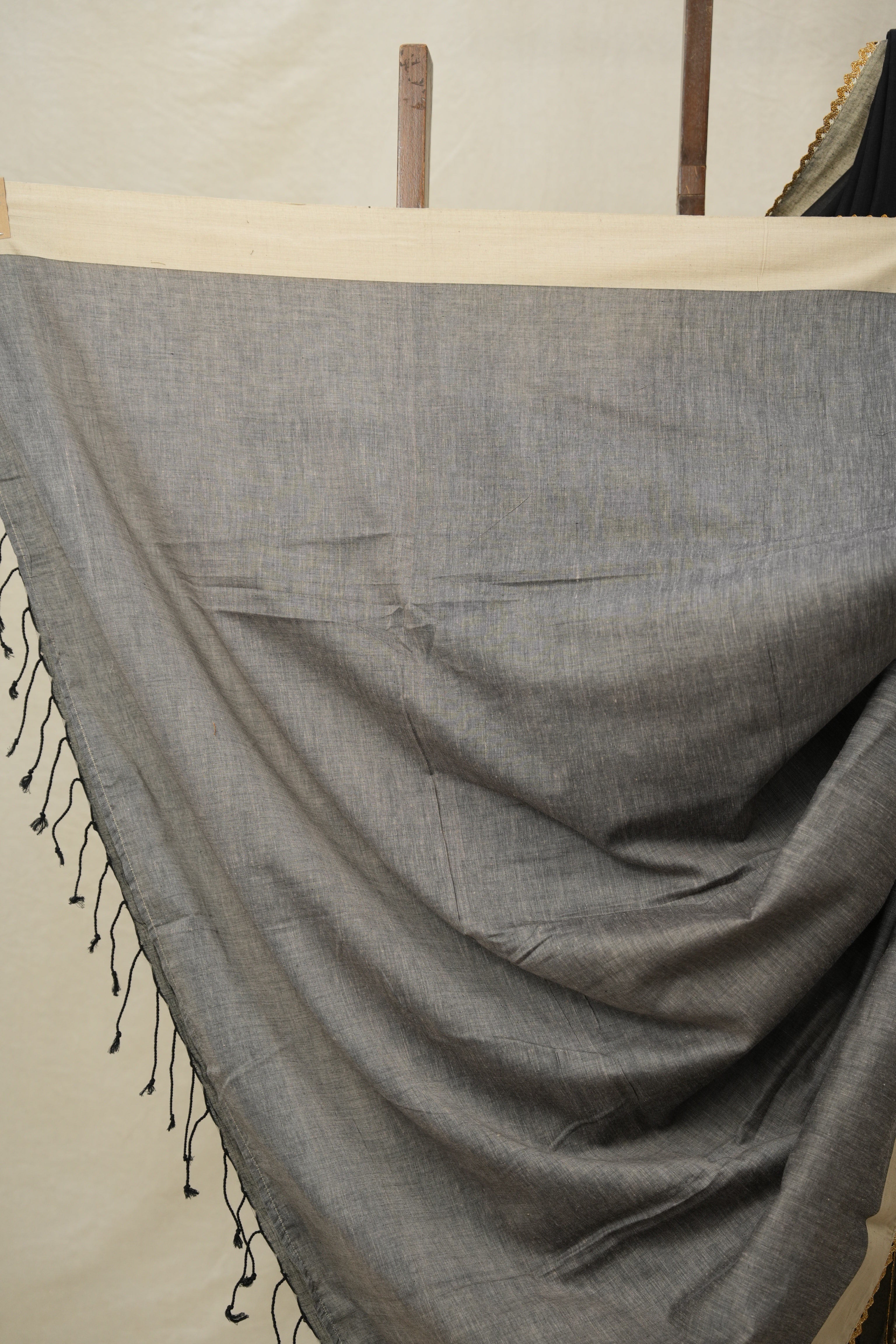 Black Bengal Cotton Saree With Lace - SRBBCSWL05