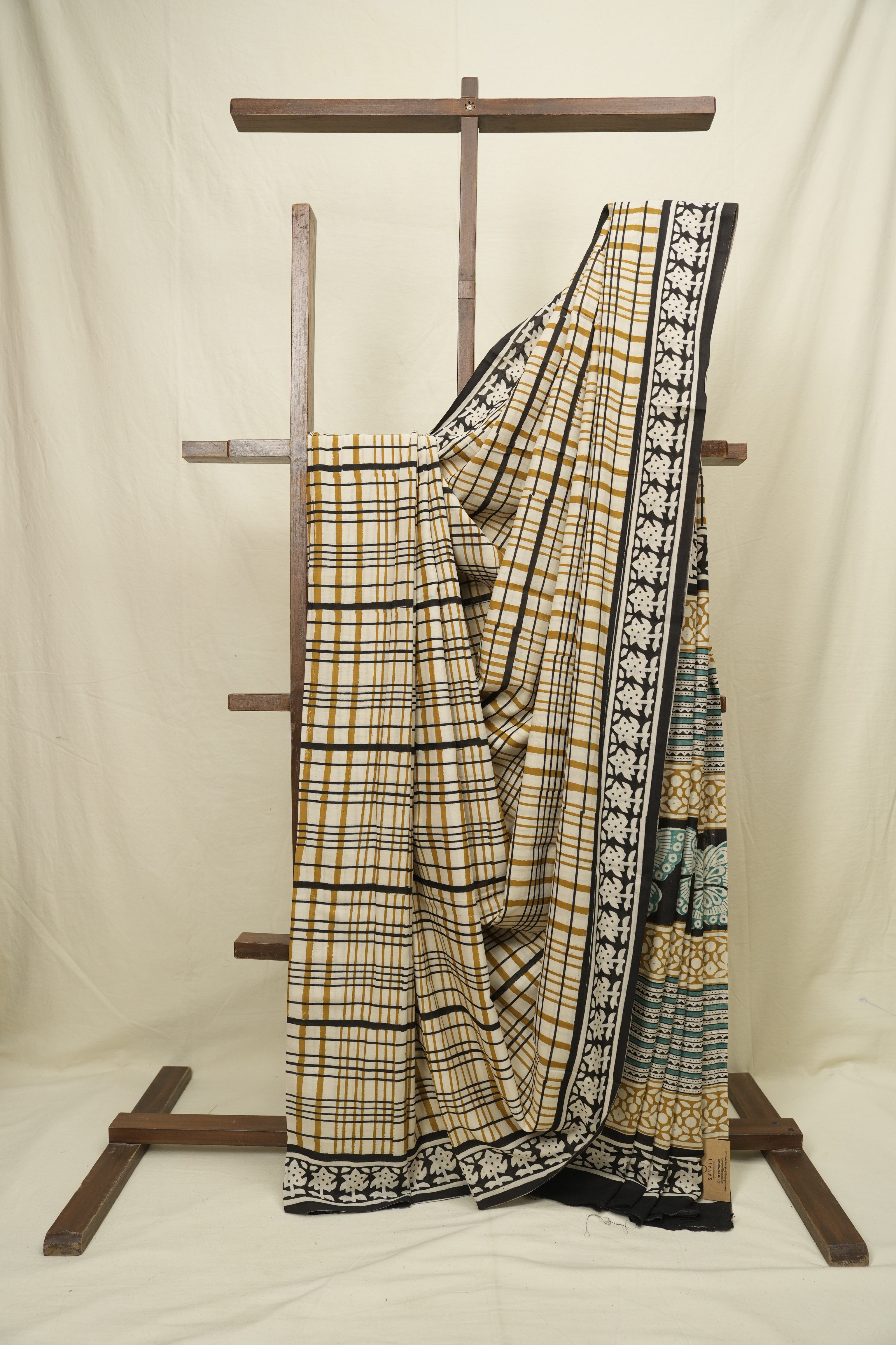 Cream HBP Cotton Saree - SRCCS3414