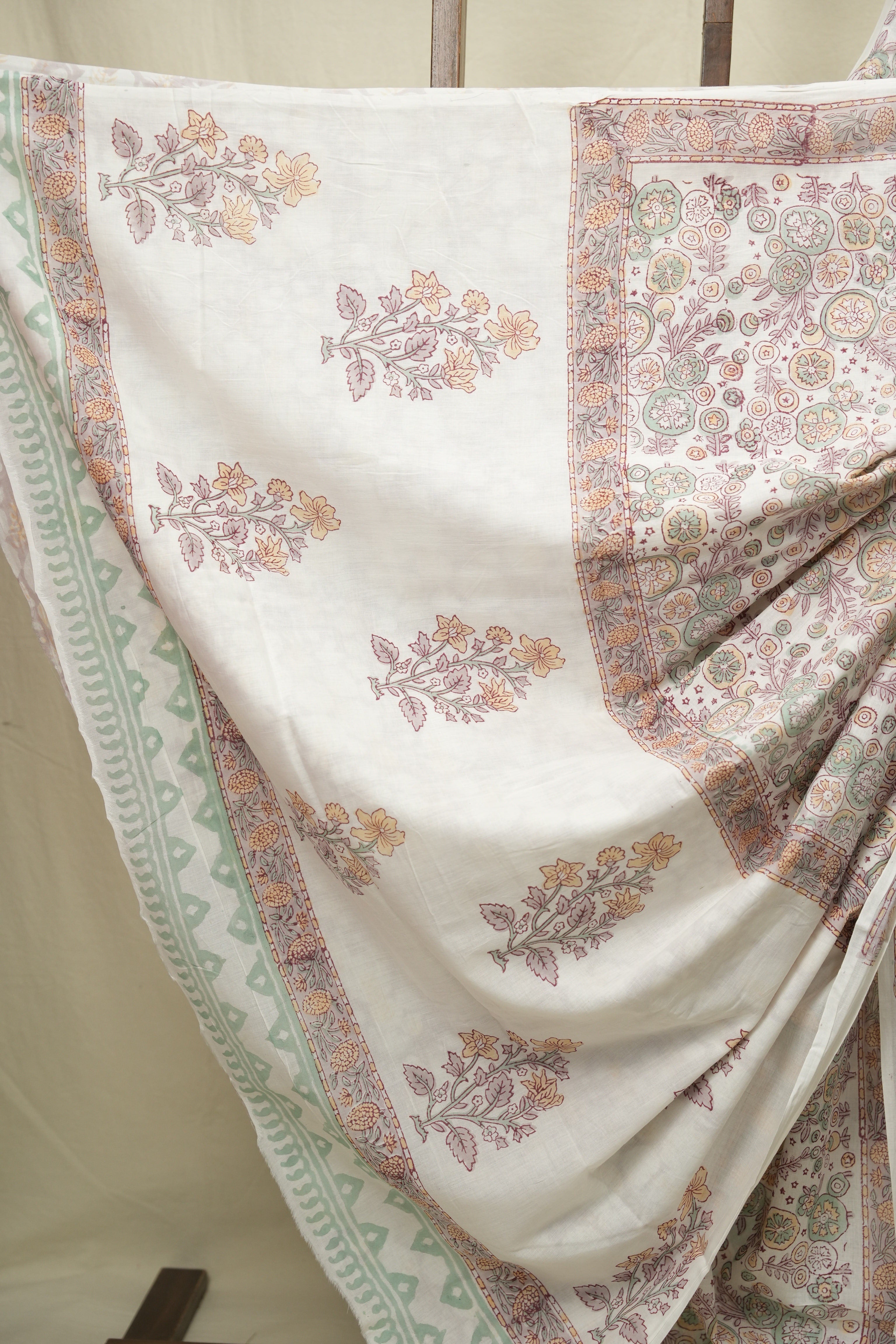 White HBP Cotton Saree - SRWCS3416