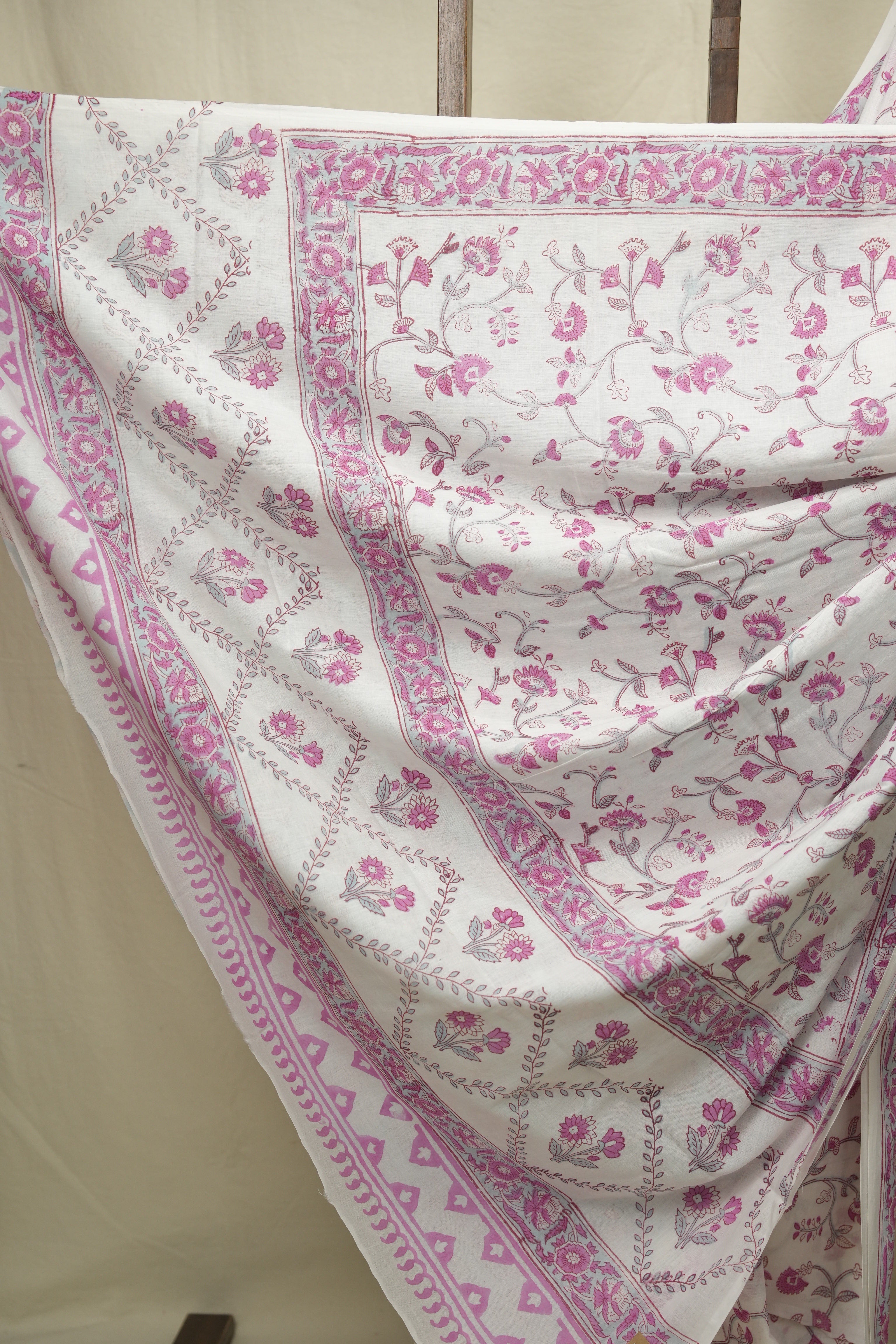 White HBP Cotton Saree - SRWCS3420