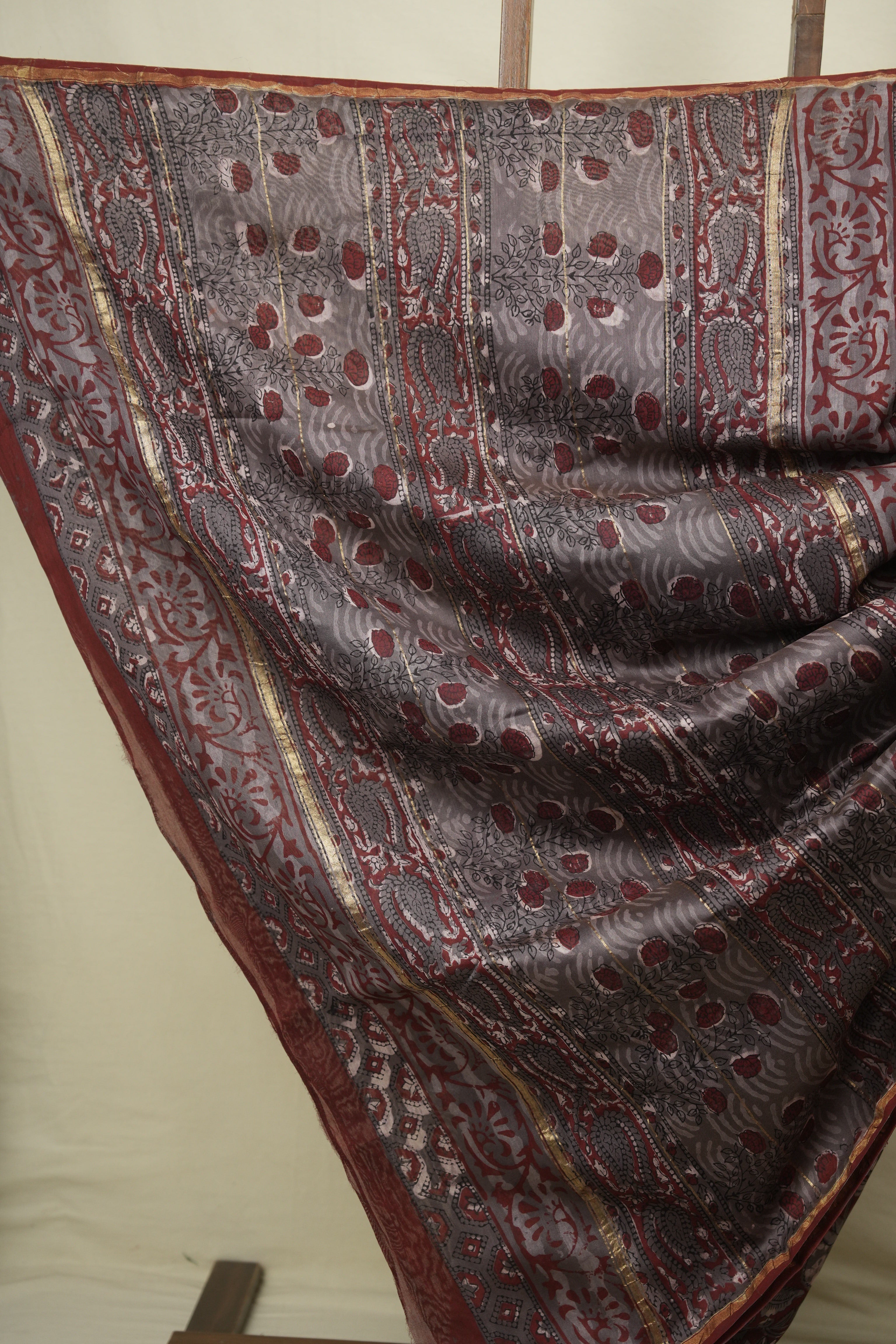 Maroon HBP Cotton Silk Saree With Chanderi Border - SRMCSS1785
