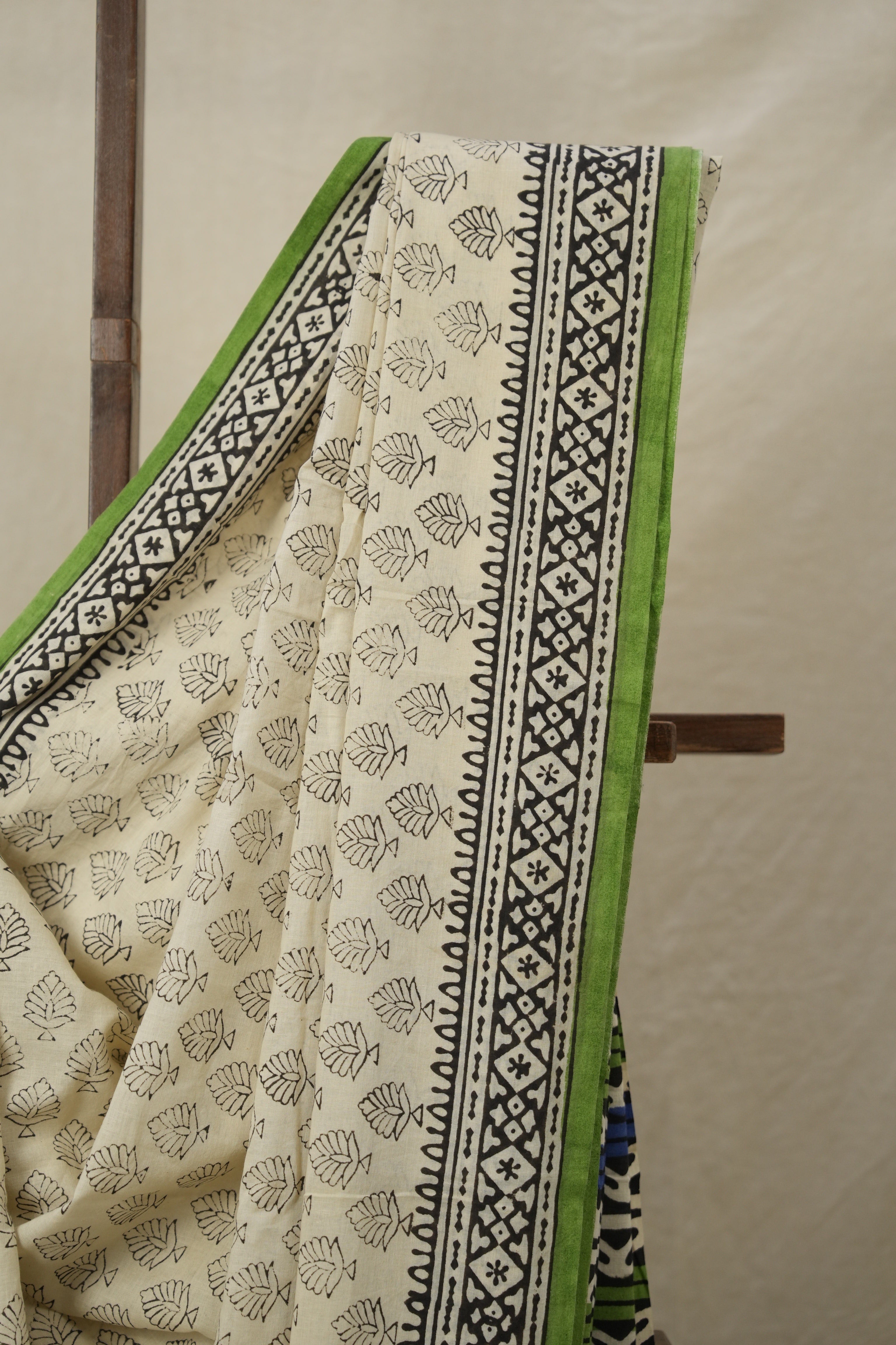 Cream HBP Cotton Saree (DEFECT) - SRCCS78-PI