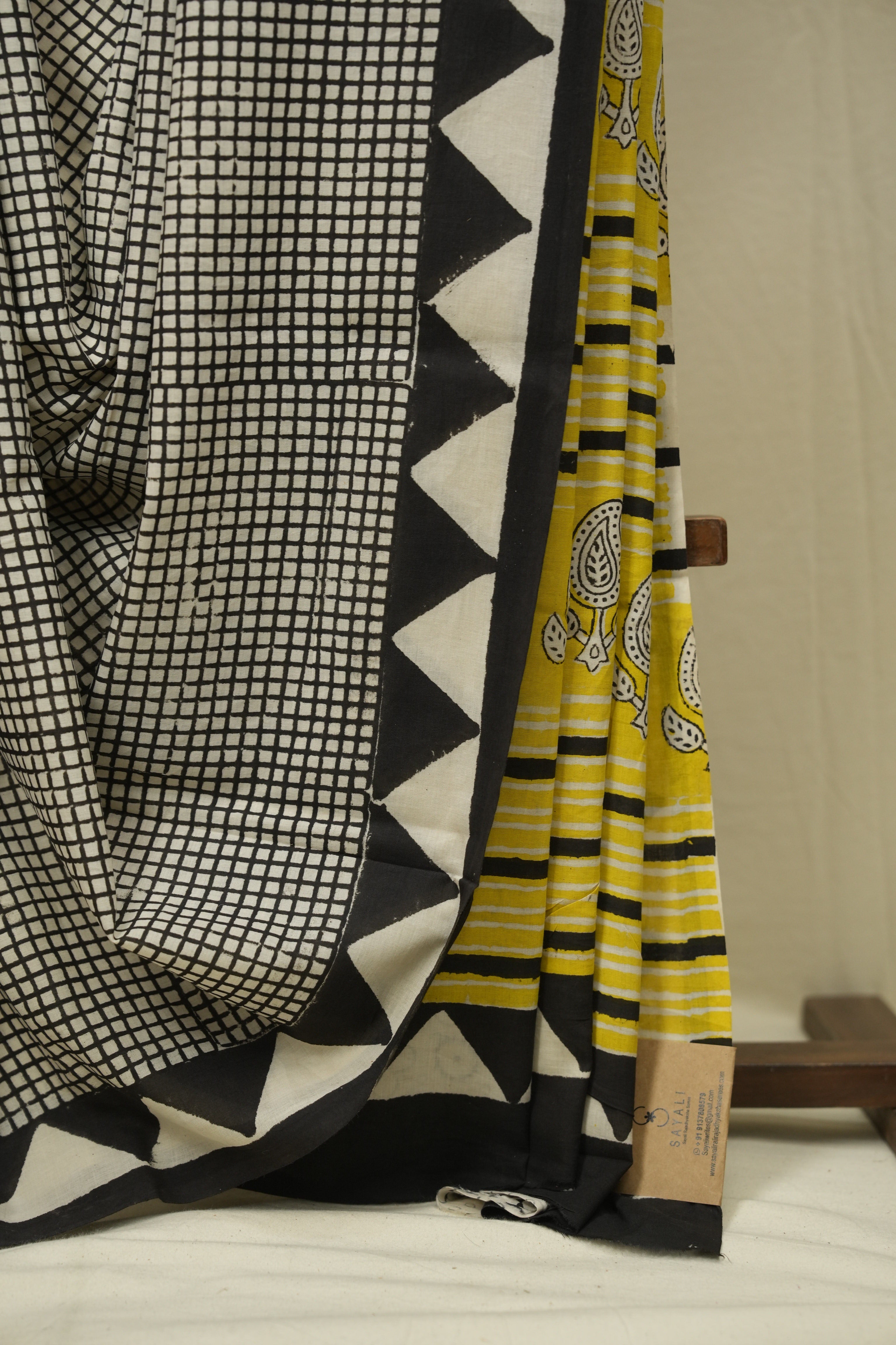 Black White HBP Cotton Saree - SRBWCS3399