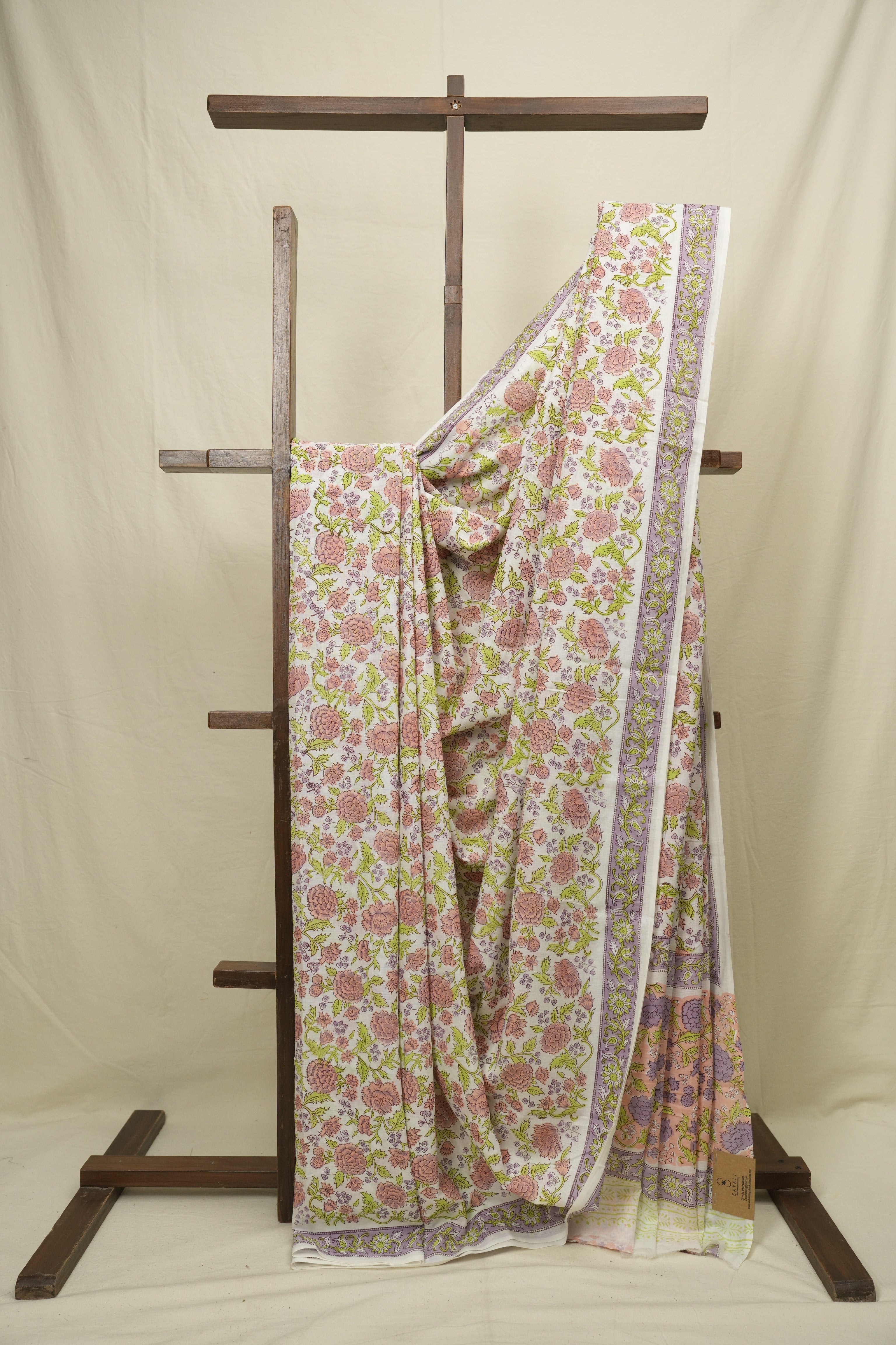 White HBP Cotton Saree - SRWCS3401