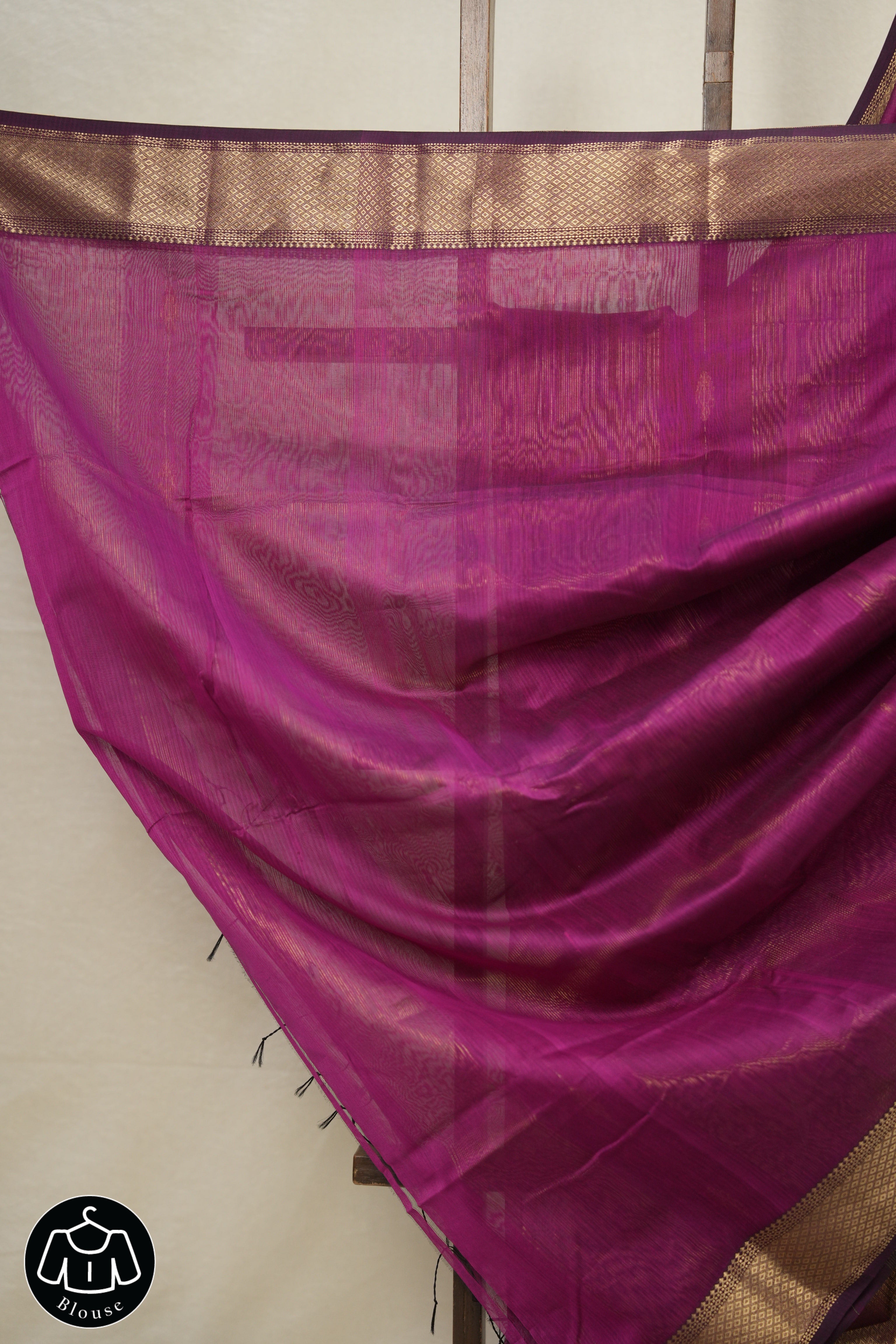 Magenta Maheshwari Saree - SRMMS906