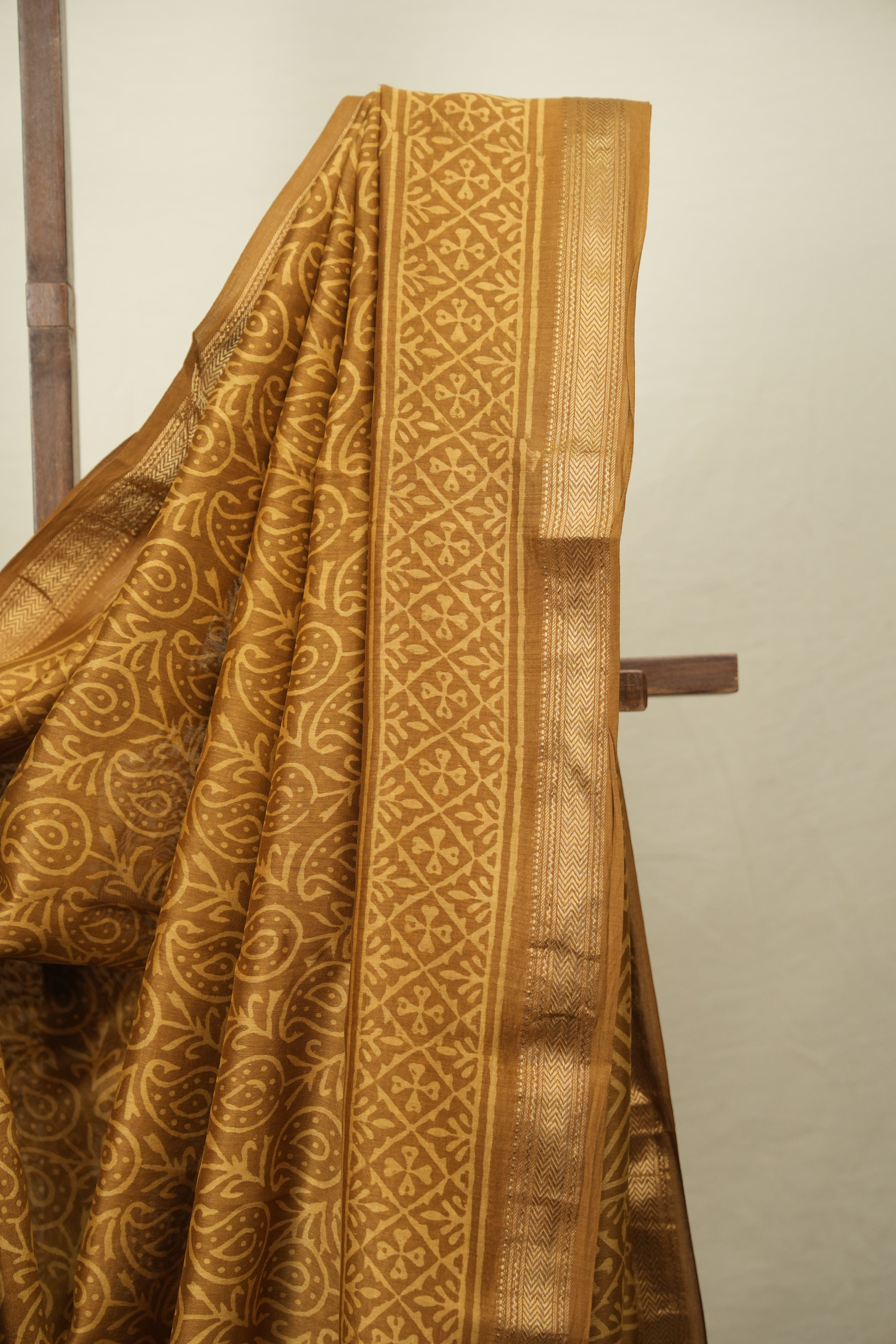 Mustard HBP Cotton Silk Saree With Maheshwari Border - SRMCSS1811