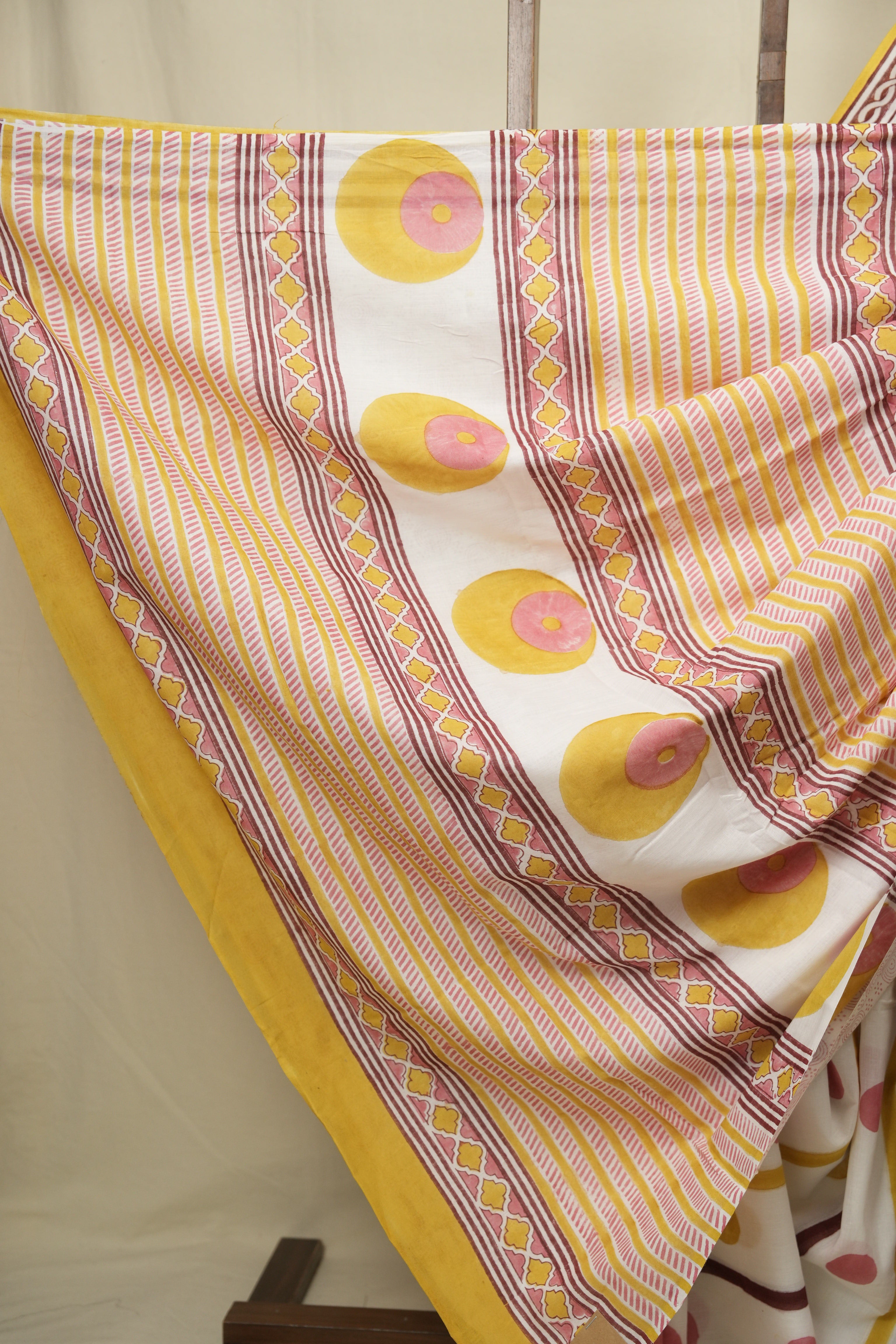 White HBP Cotton Saree - SRWCS3453