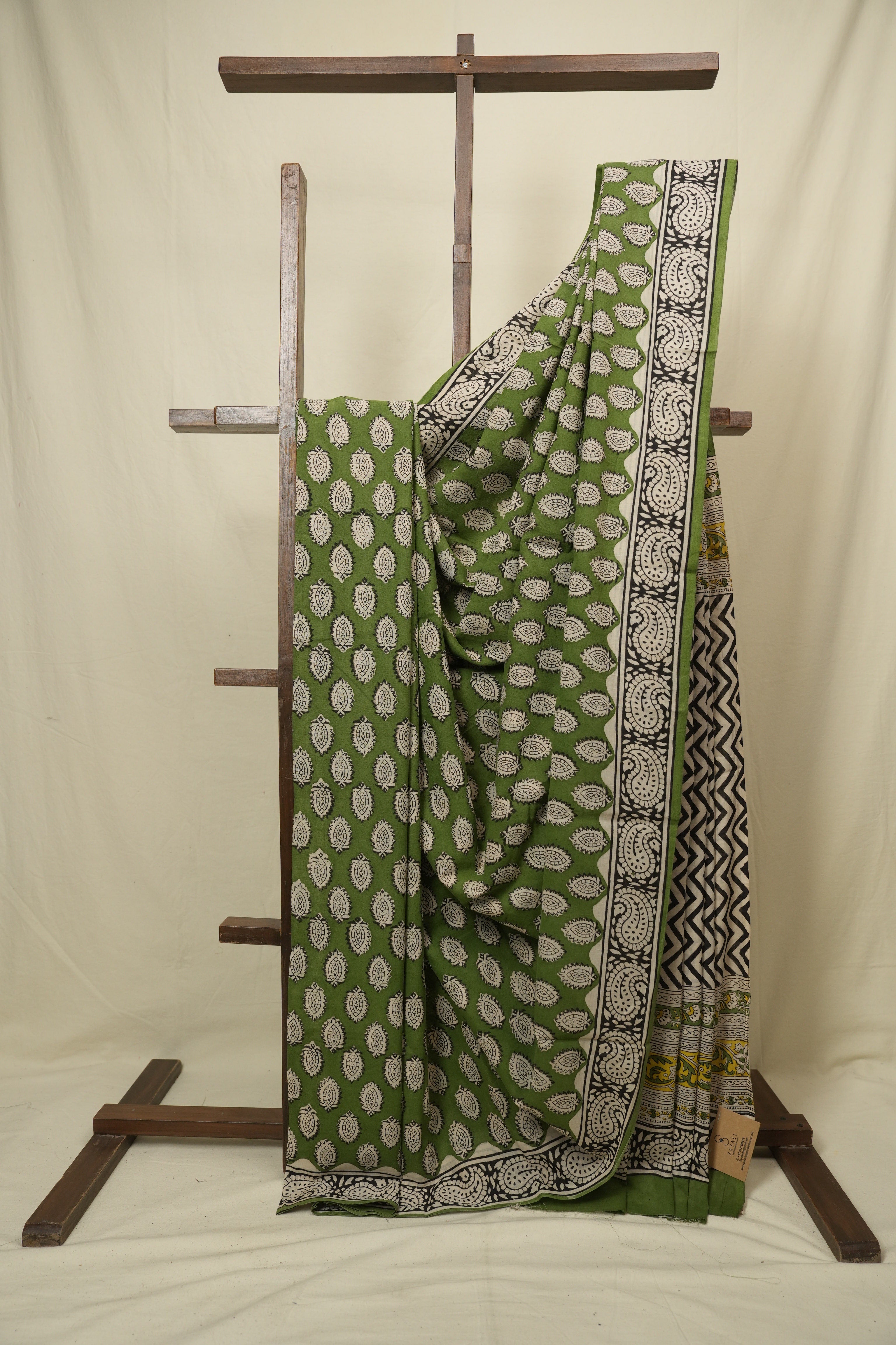 Green HBP Cotton Saree - SRGCS3456