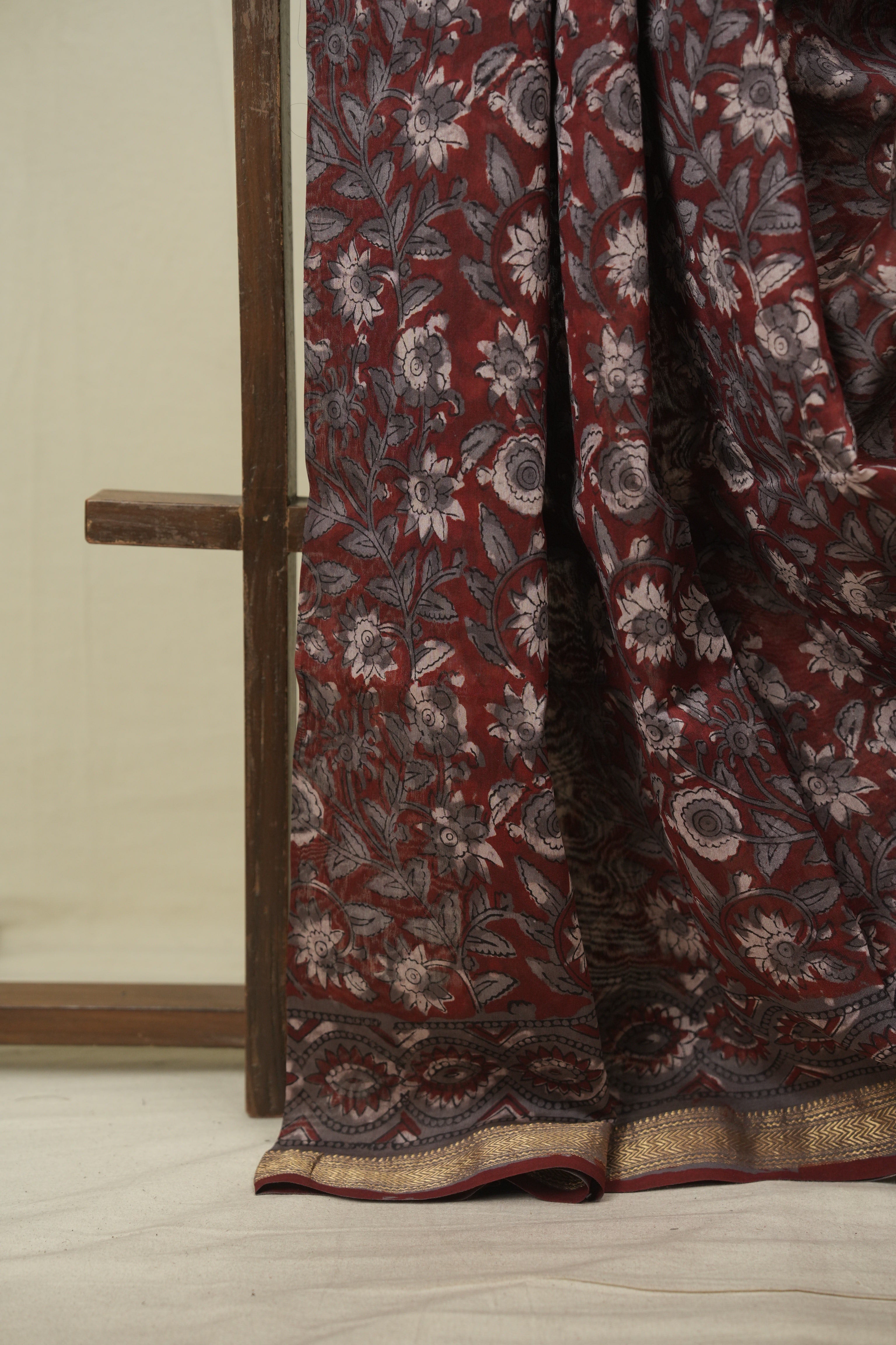 Maroon HBP Cotton Silk Saree With Maheshwari Border - SRMCSS1810