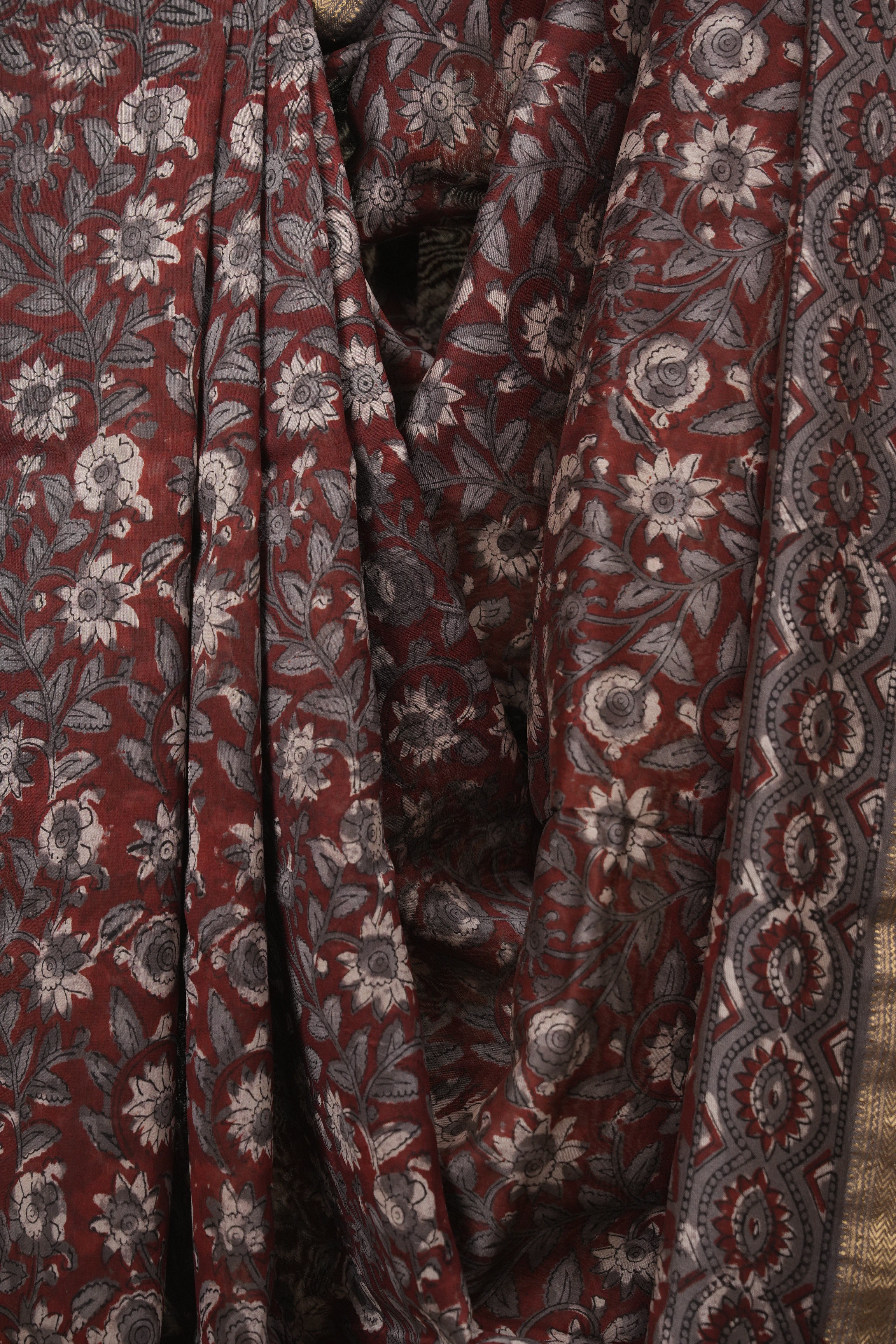 Maroon HBP Cotton Silk Saree With Maheshwari Border - SRMCSS1810