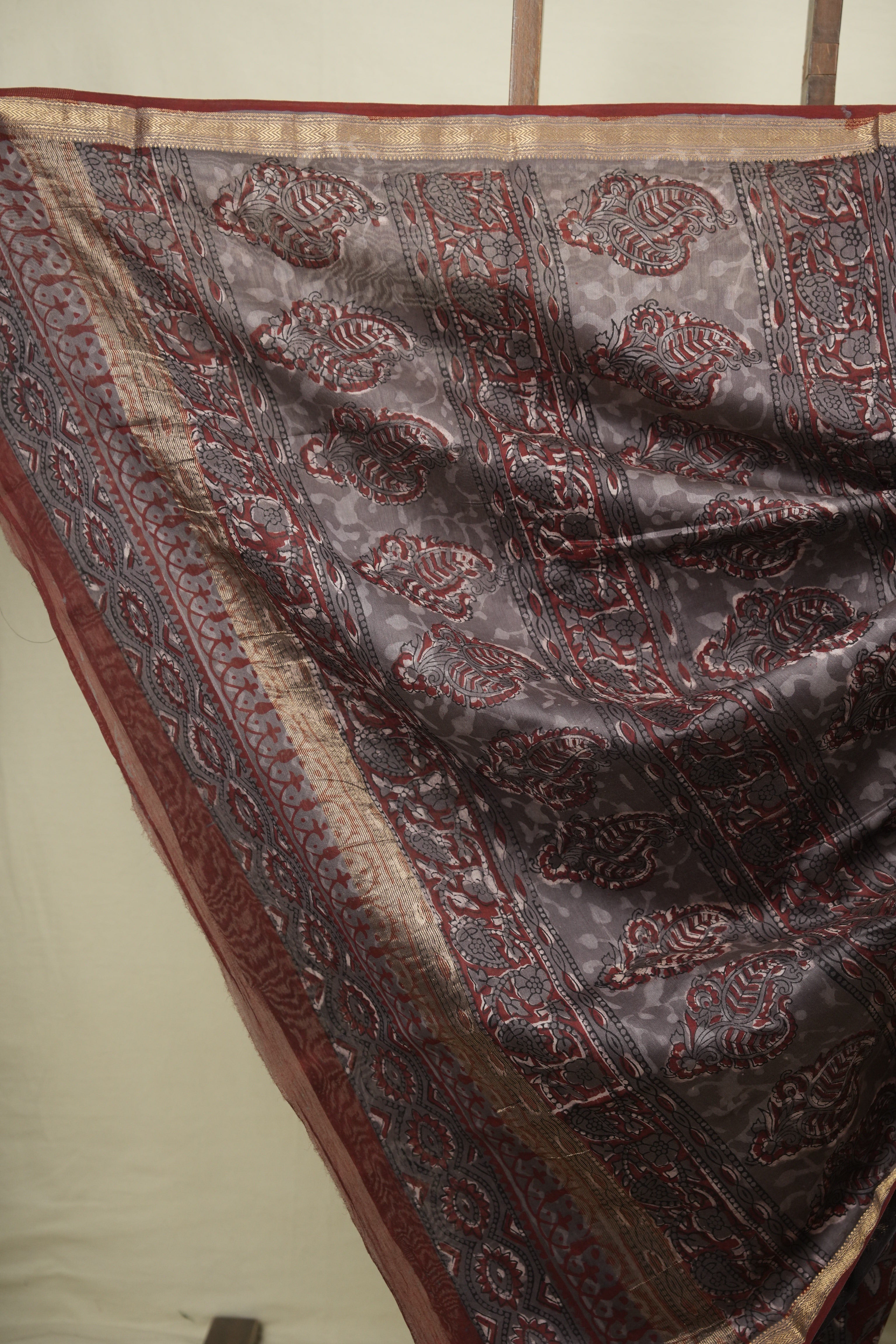 Maroon HBP Cotton Silk Saree With Maheshwari Border - SRMCSS1810