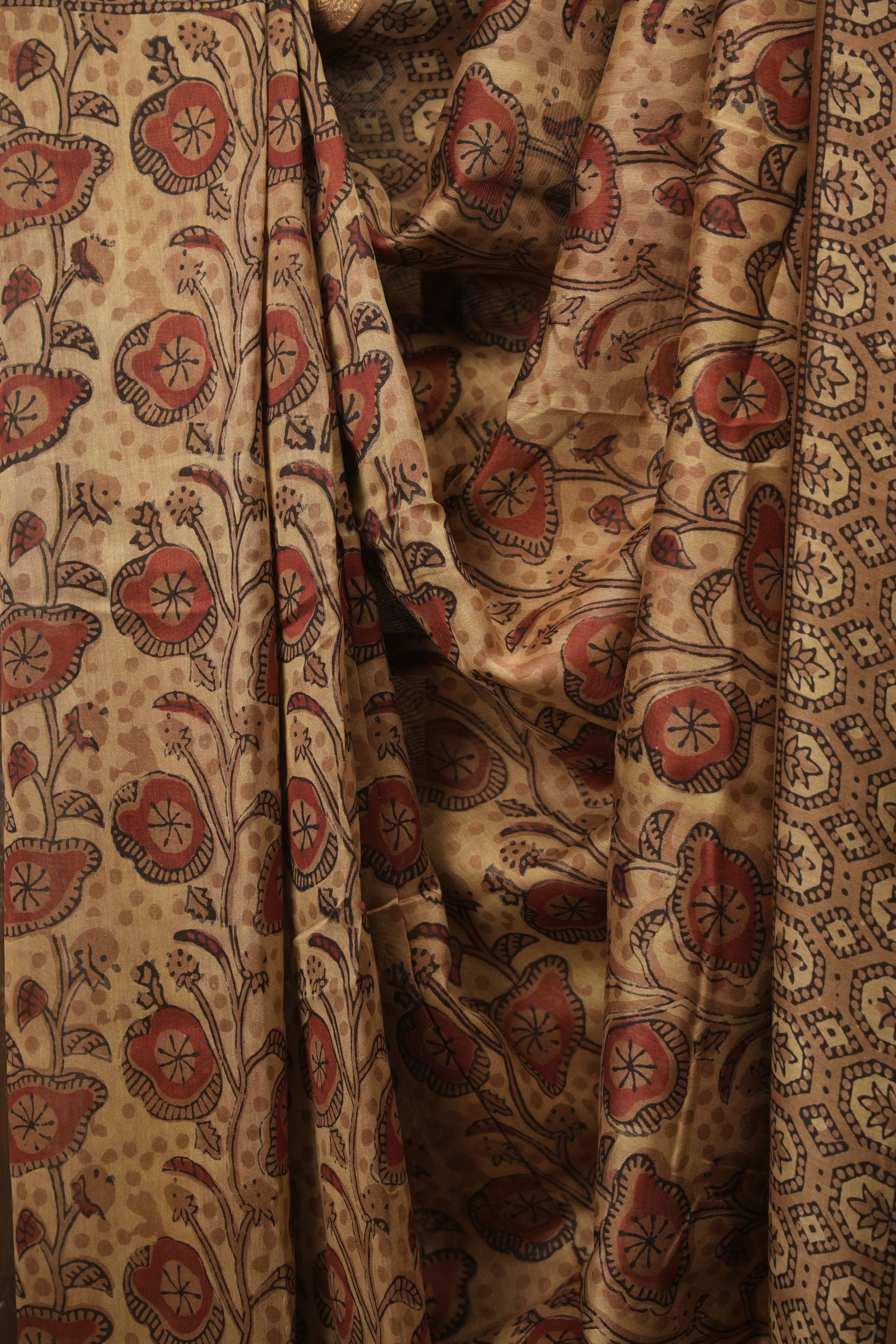 Beige HBP Cotton Silk Saree With Maheshwari Border - SRBCSS1809