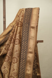 Beige HBP Cotton Silk Saree With Maheshwari Border - SRBCSS1807