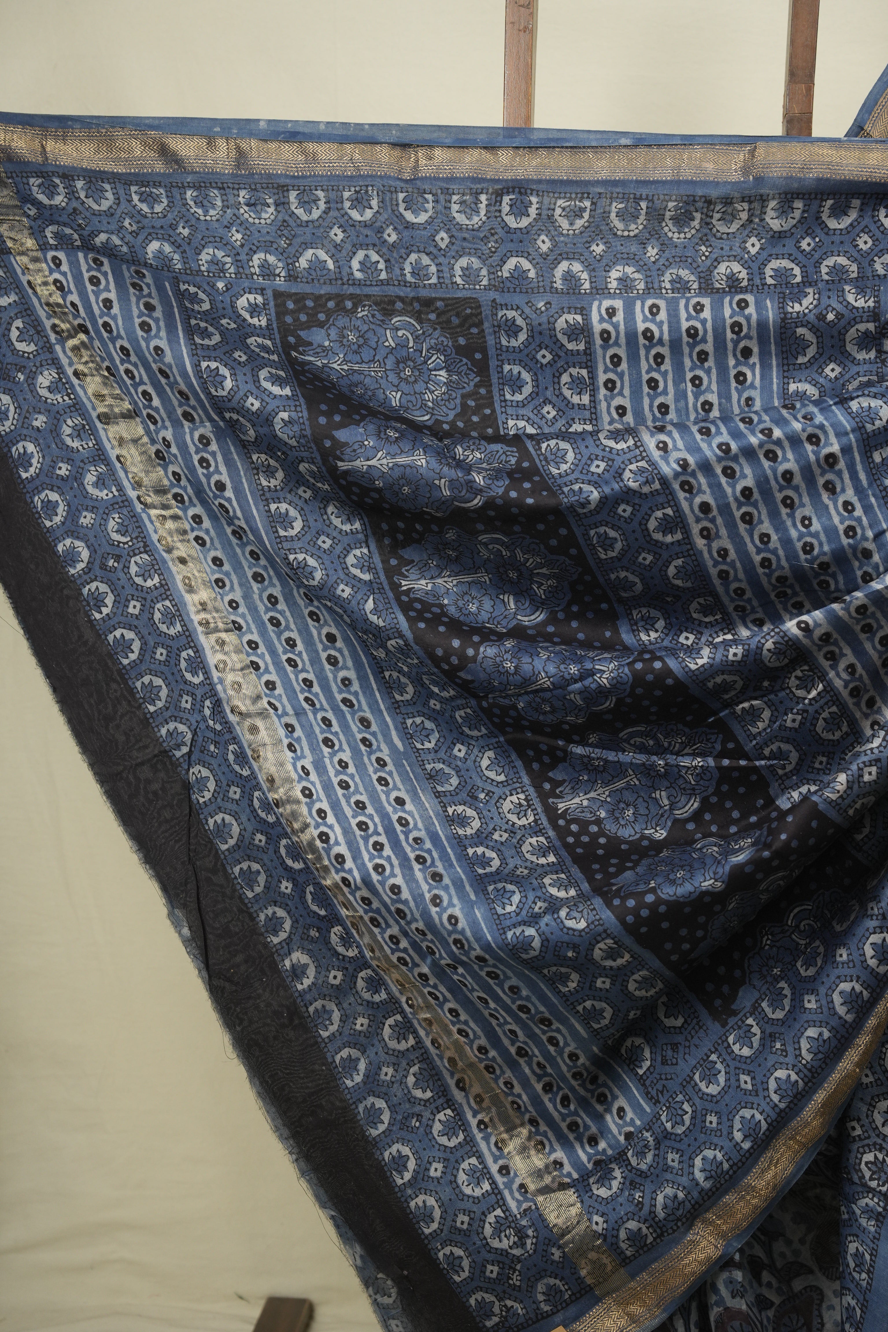 Blue HBP Cotton Silk Saree With Maheshwari Border - SRBCSS1805