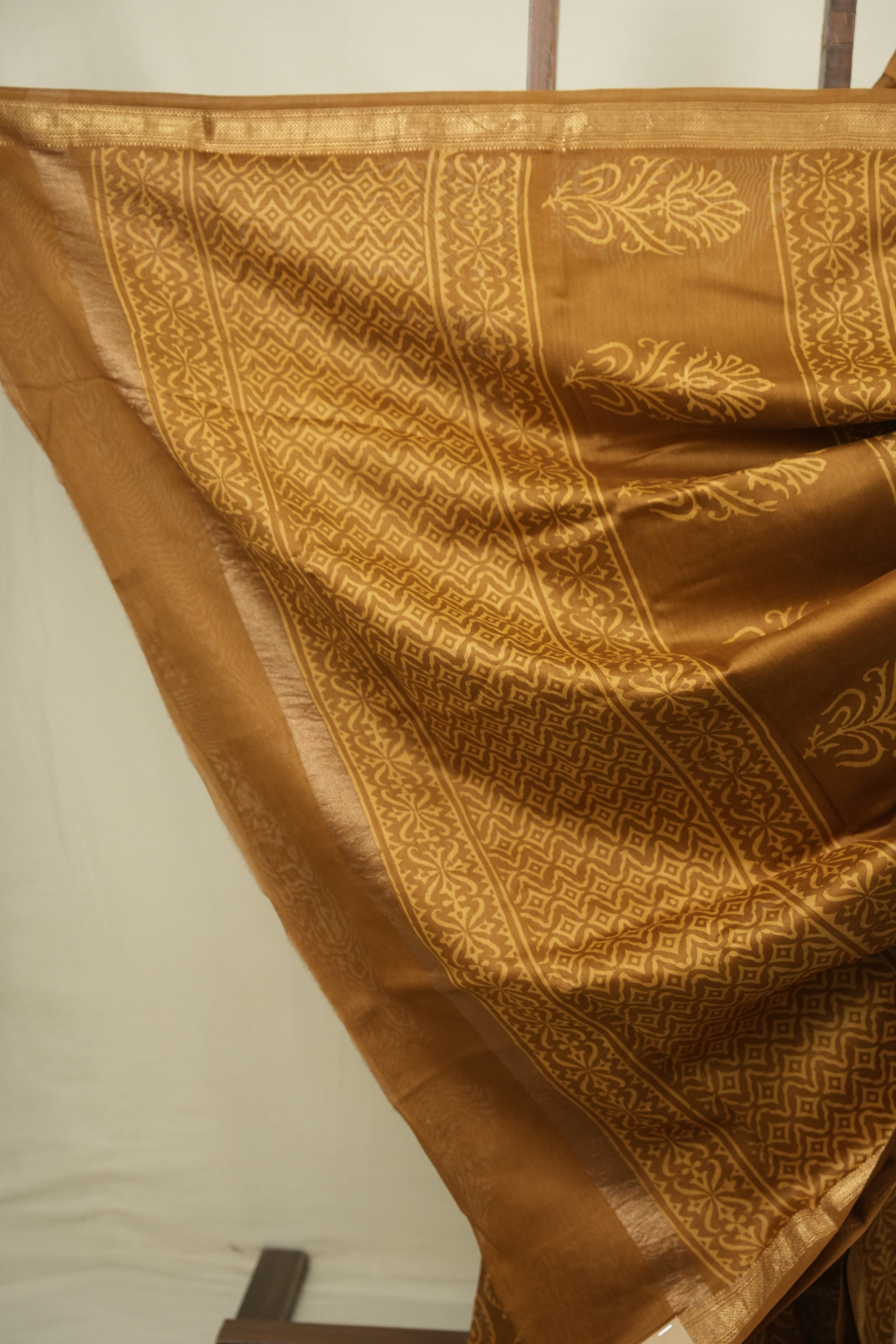 Mustard HBP Cotton Silk Saree With Maheshwari Border - SRMCSS1804