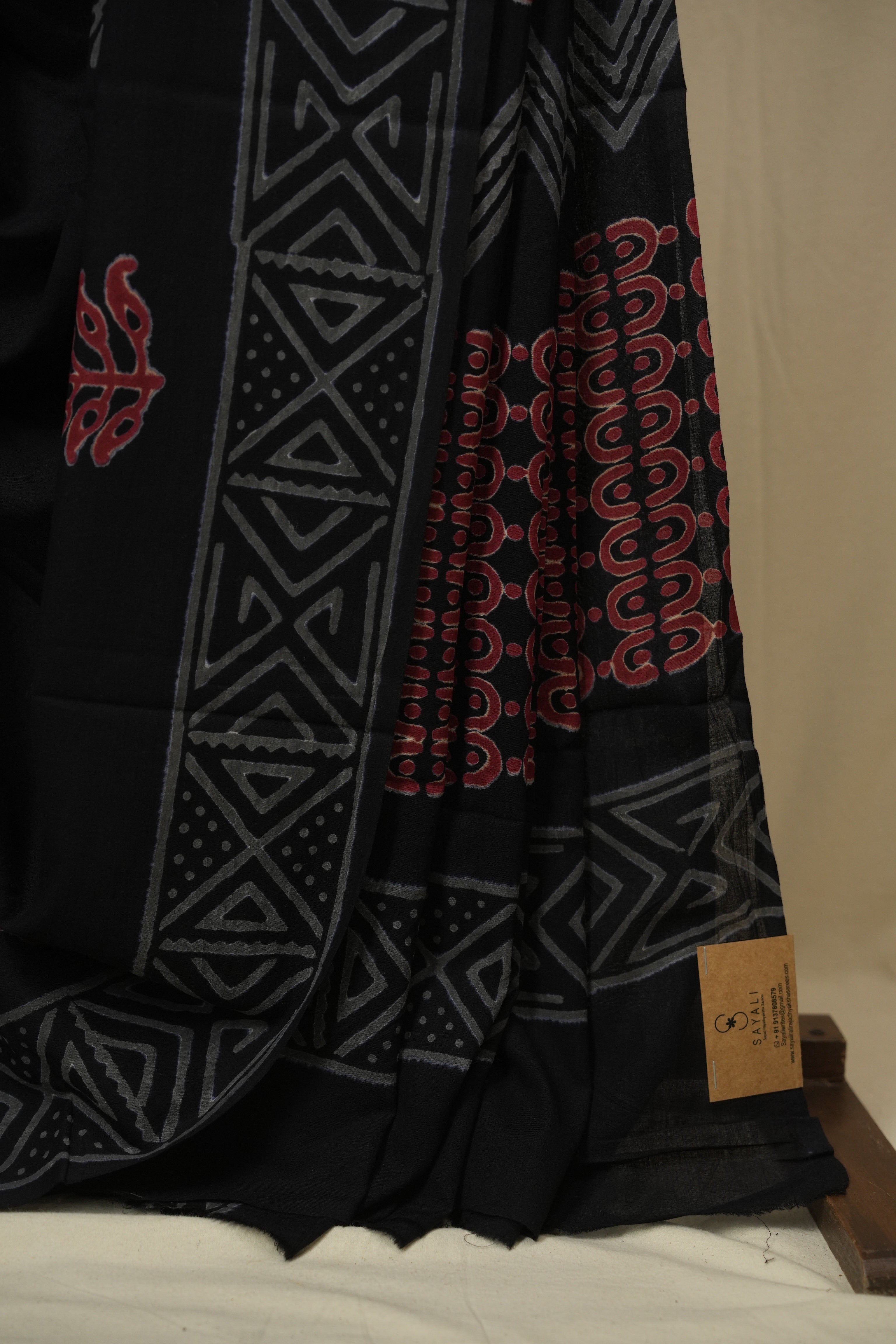 Black HBP Cotton Saree - SRBCS3443