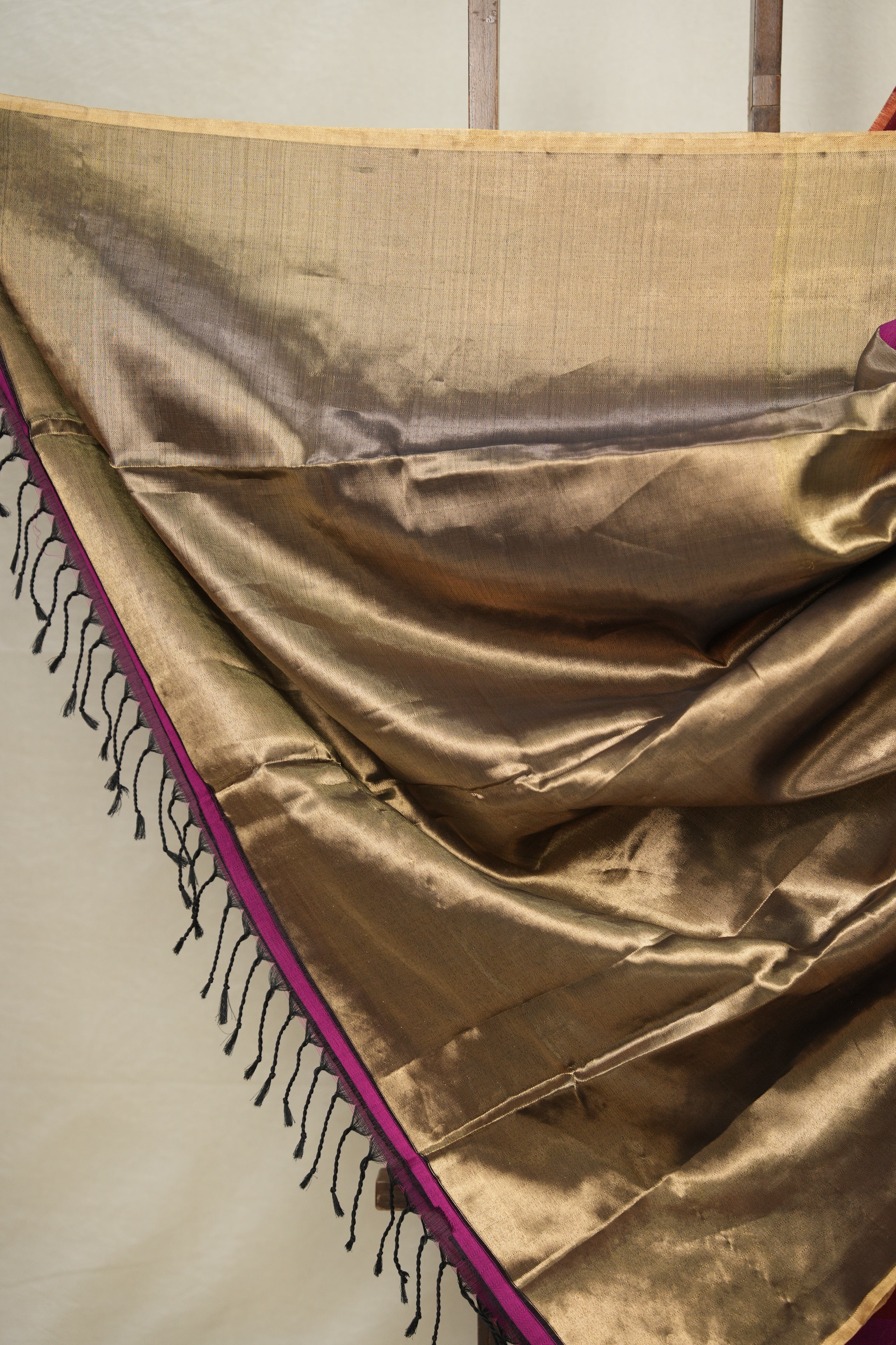 Multicolor Maheshwari Saree - SRMMS926