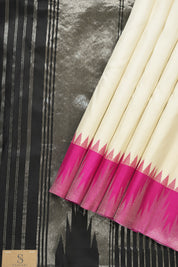 Ivory Blossom Kanjivaram Silk Saree - Saavari - SSIBKSS92