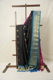 Black - Blue Gadwal Silk Saree - SRBBGSS580