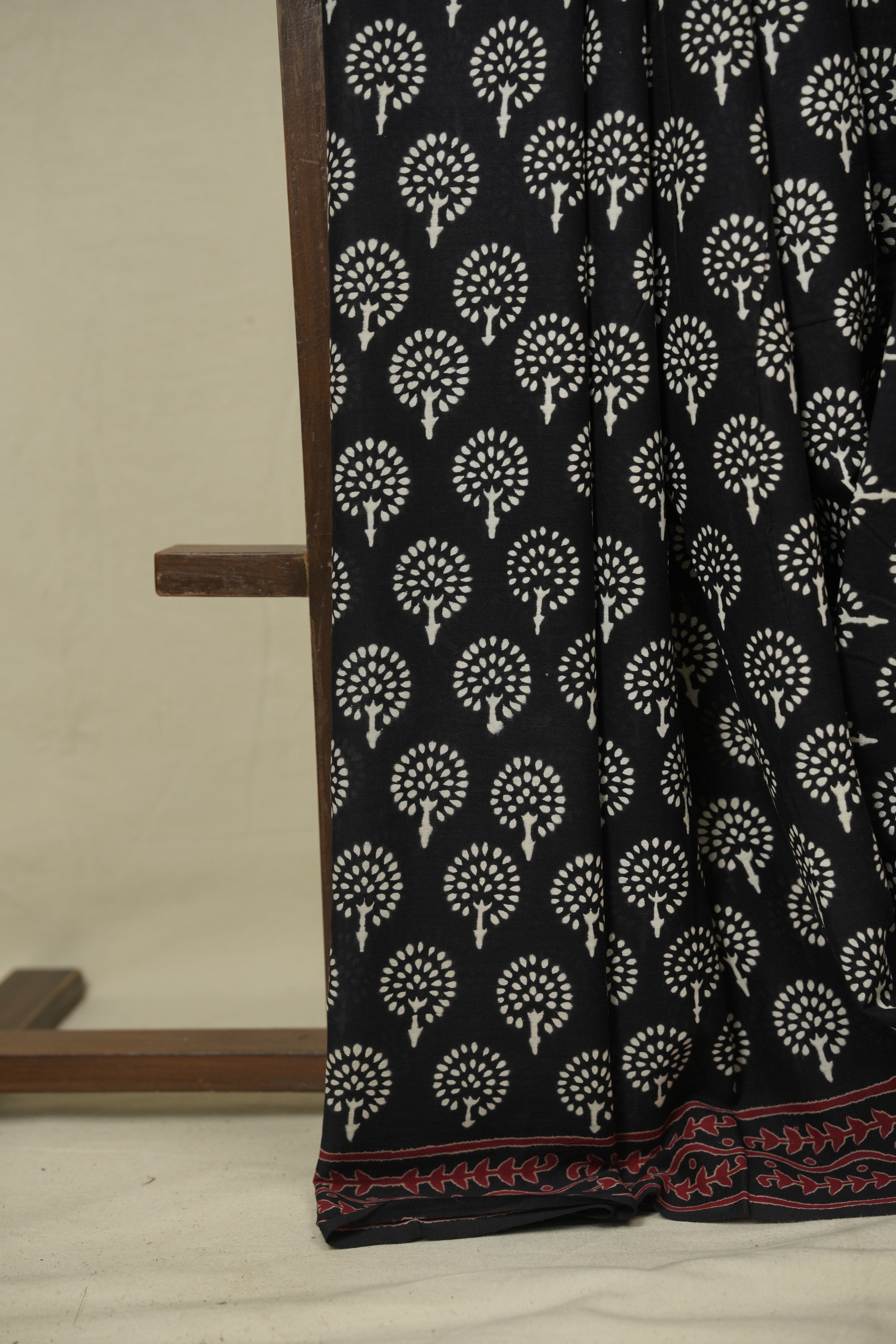 Black HBP Cotton Saree - SRBCS3444