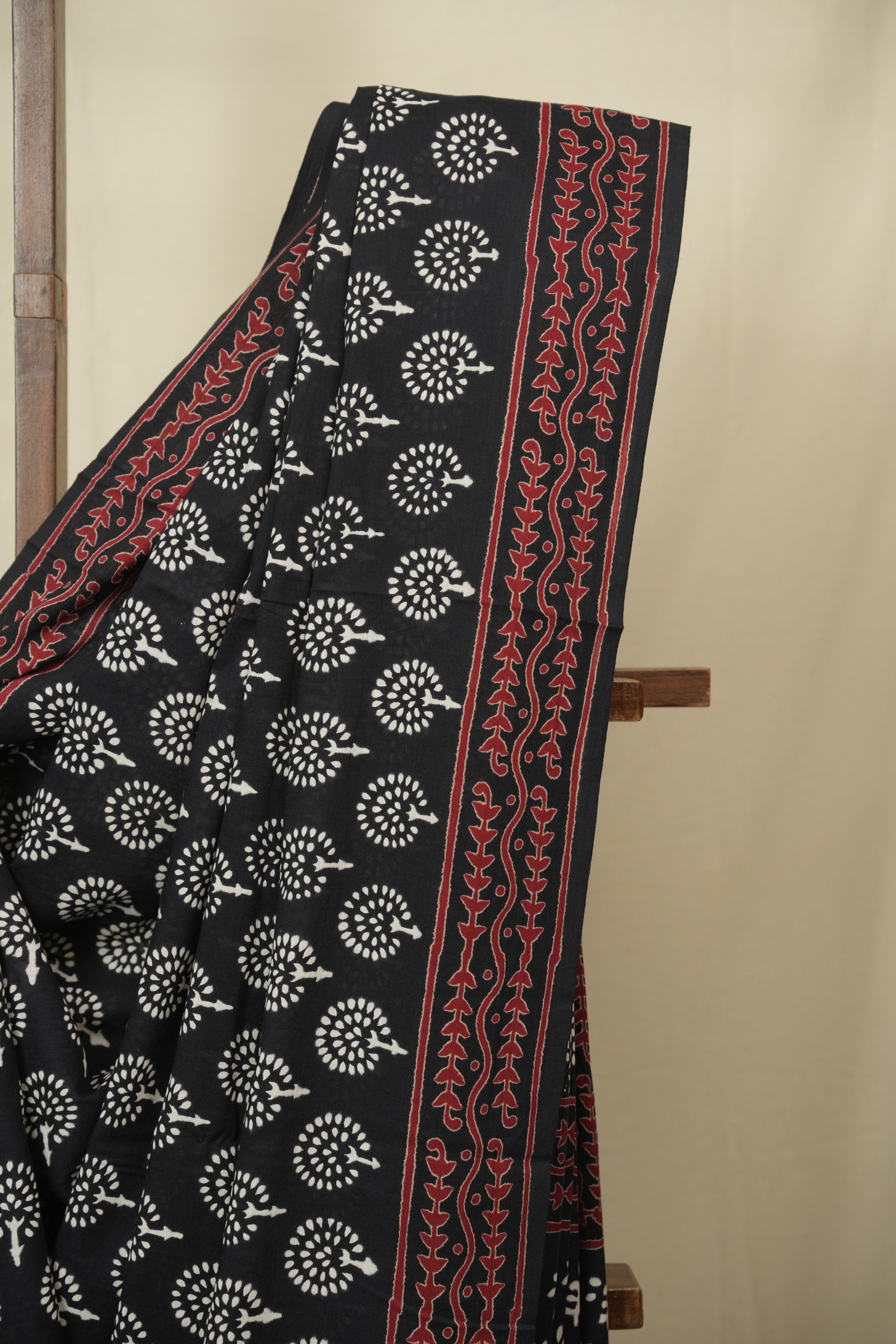 Black HBP Cotton Saree - SRBCS3444
