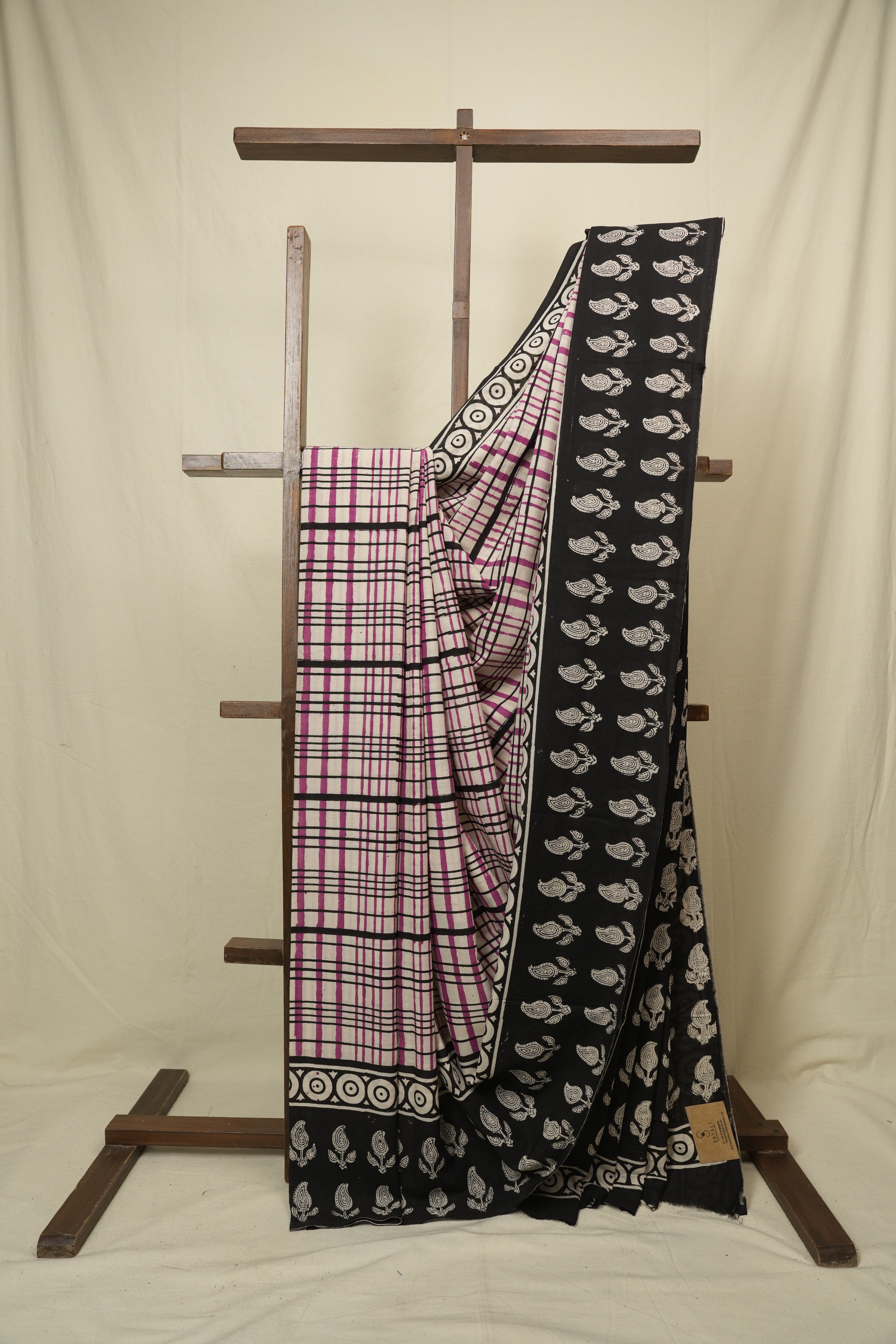 Off White HBP Cotton Saree - SROWCS3442