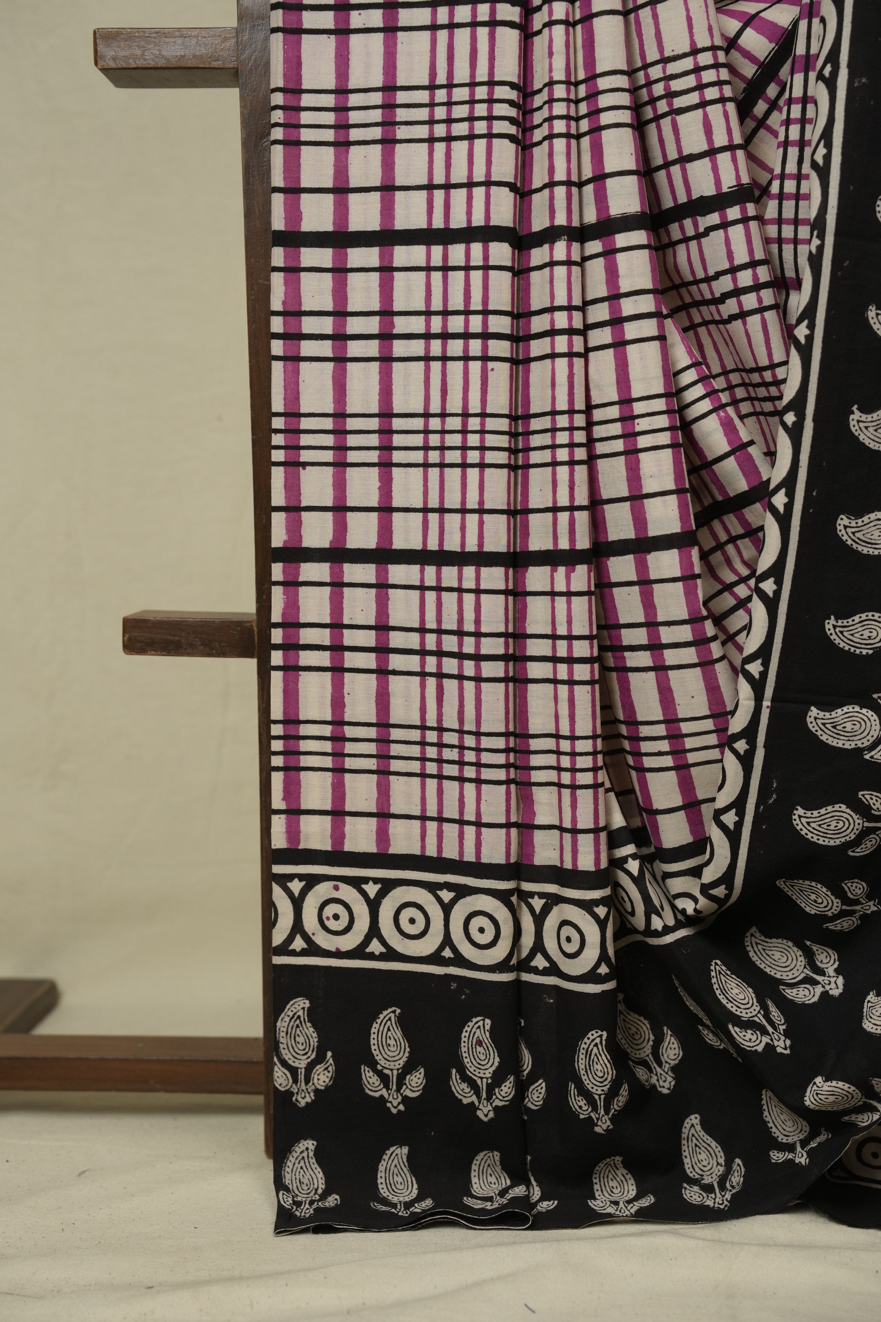 Off White HBP Cotton Saree - SROWCS3442