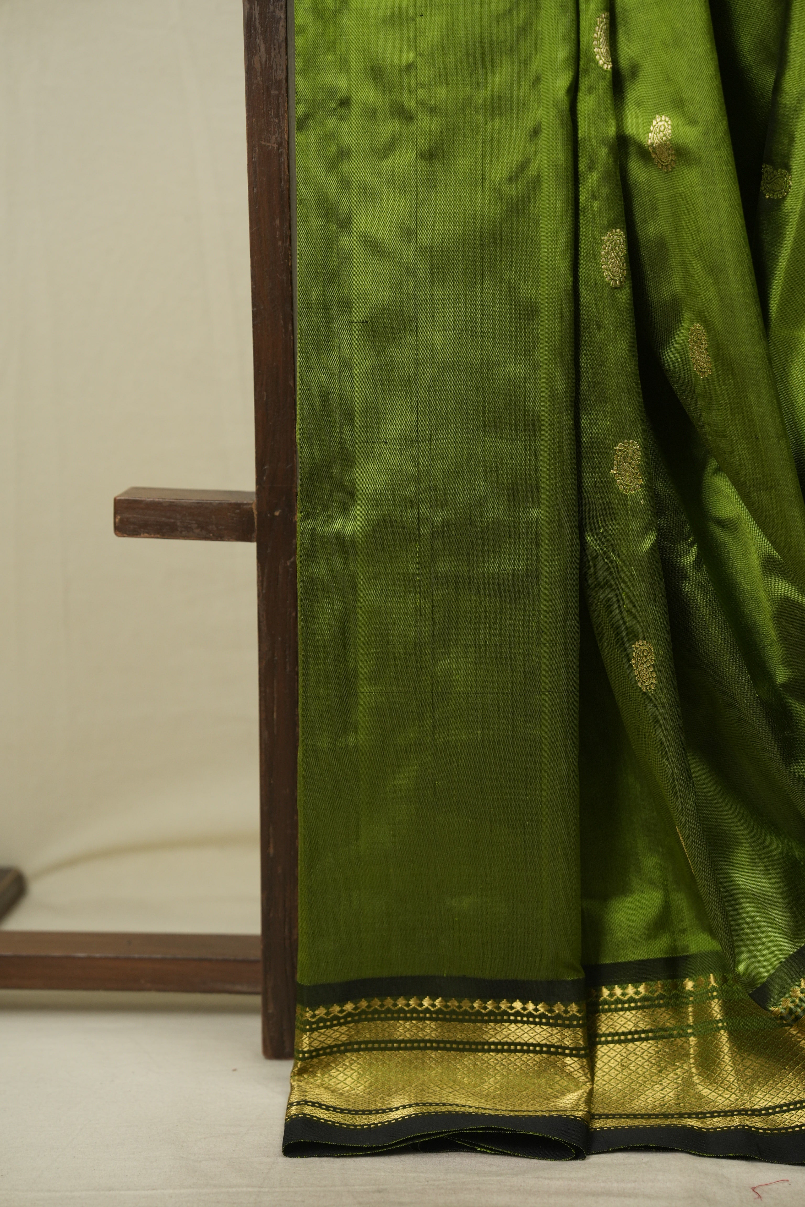 Moss Green Silk Paithani Saree - SRMGSPS815
