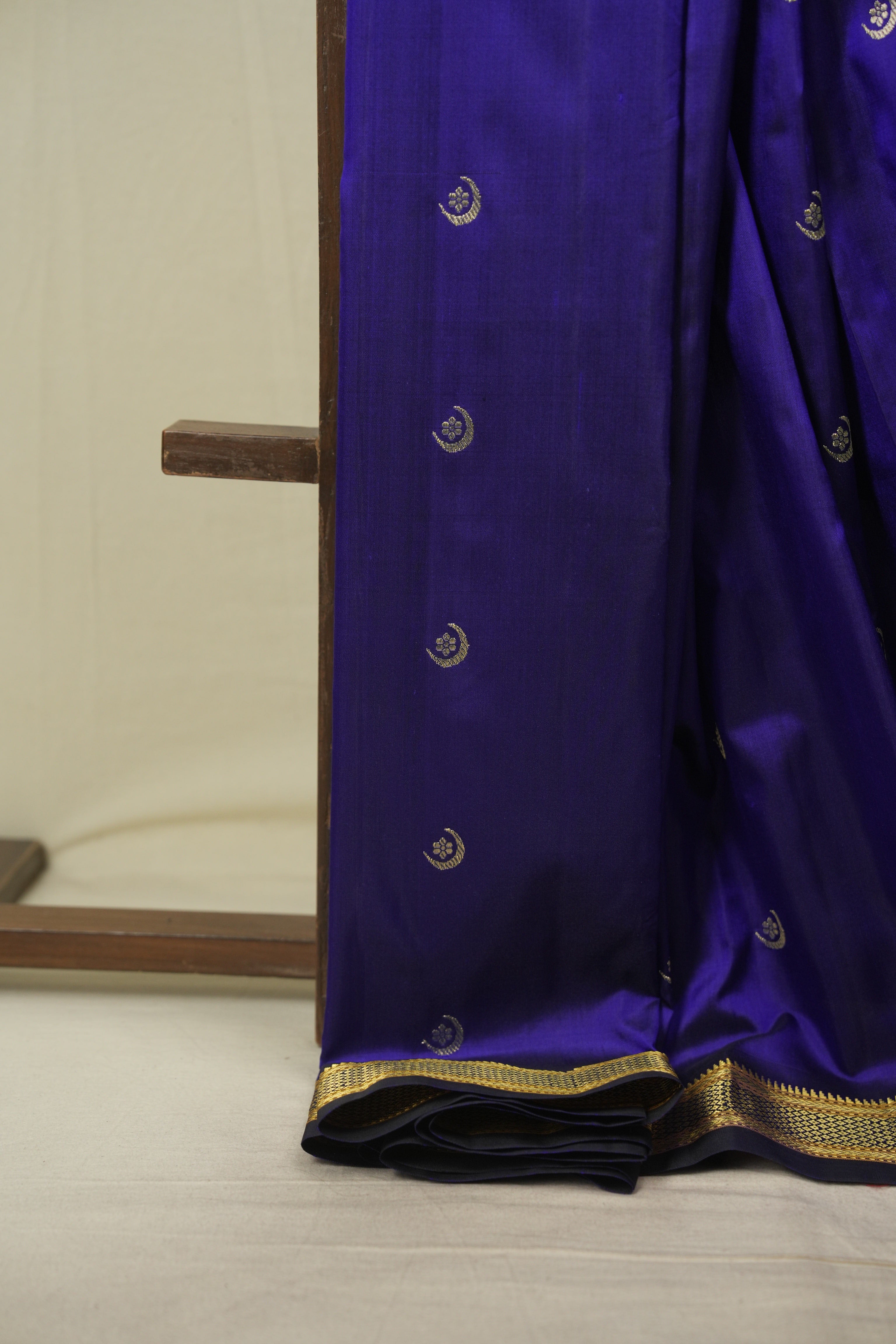 Navy Blue Silk Paithani Saree - SRNBSPS813