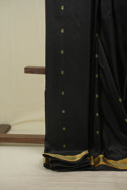 Black Silk Paithani Saree - SRBSPS814