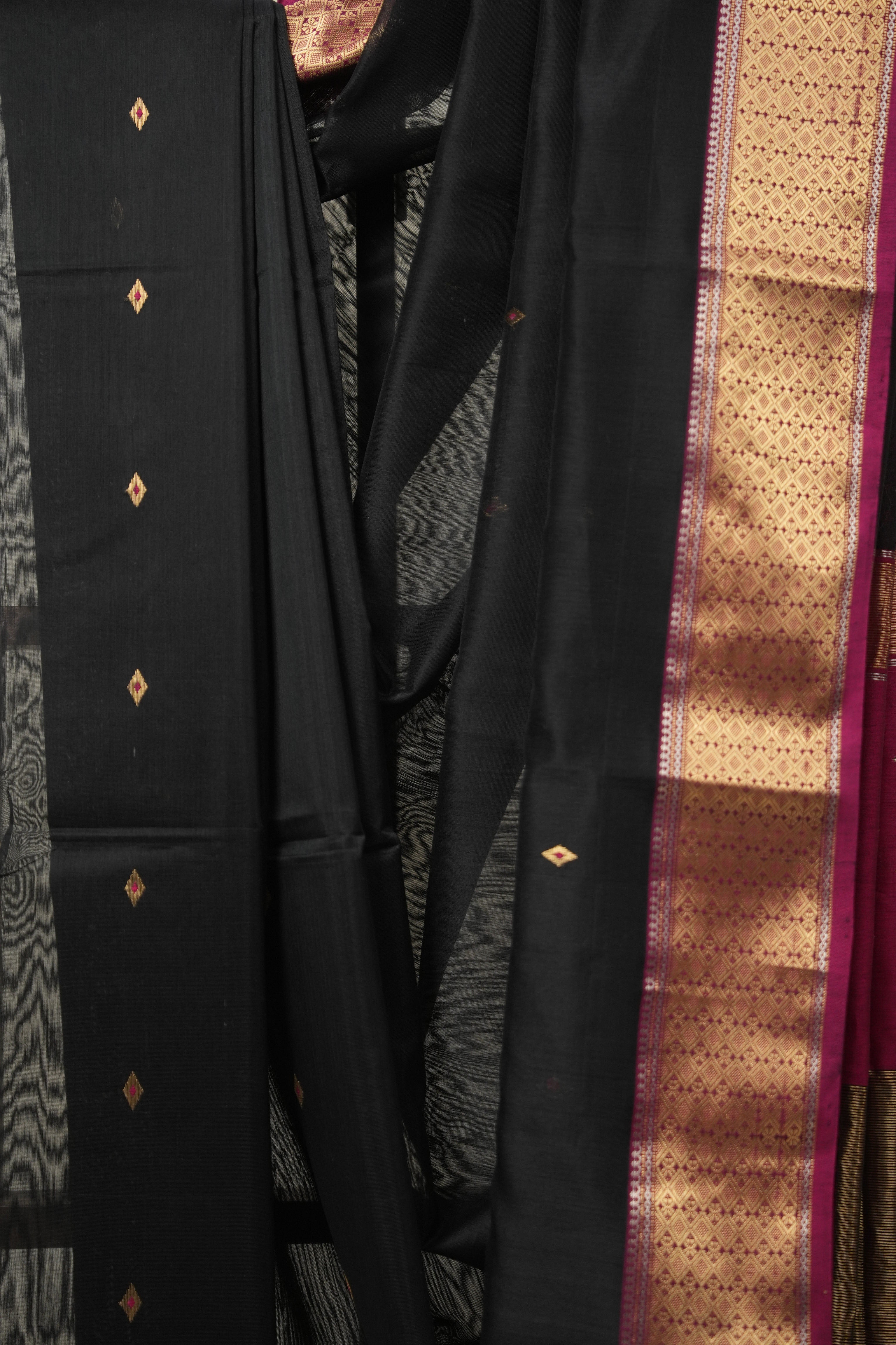 Black Maheshwari Saree - SRBMS881