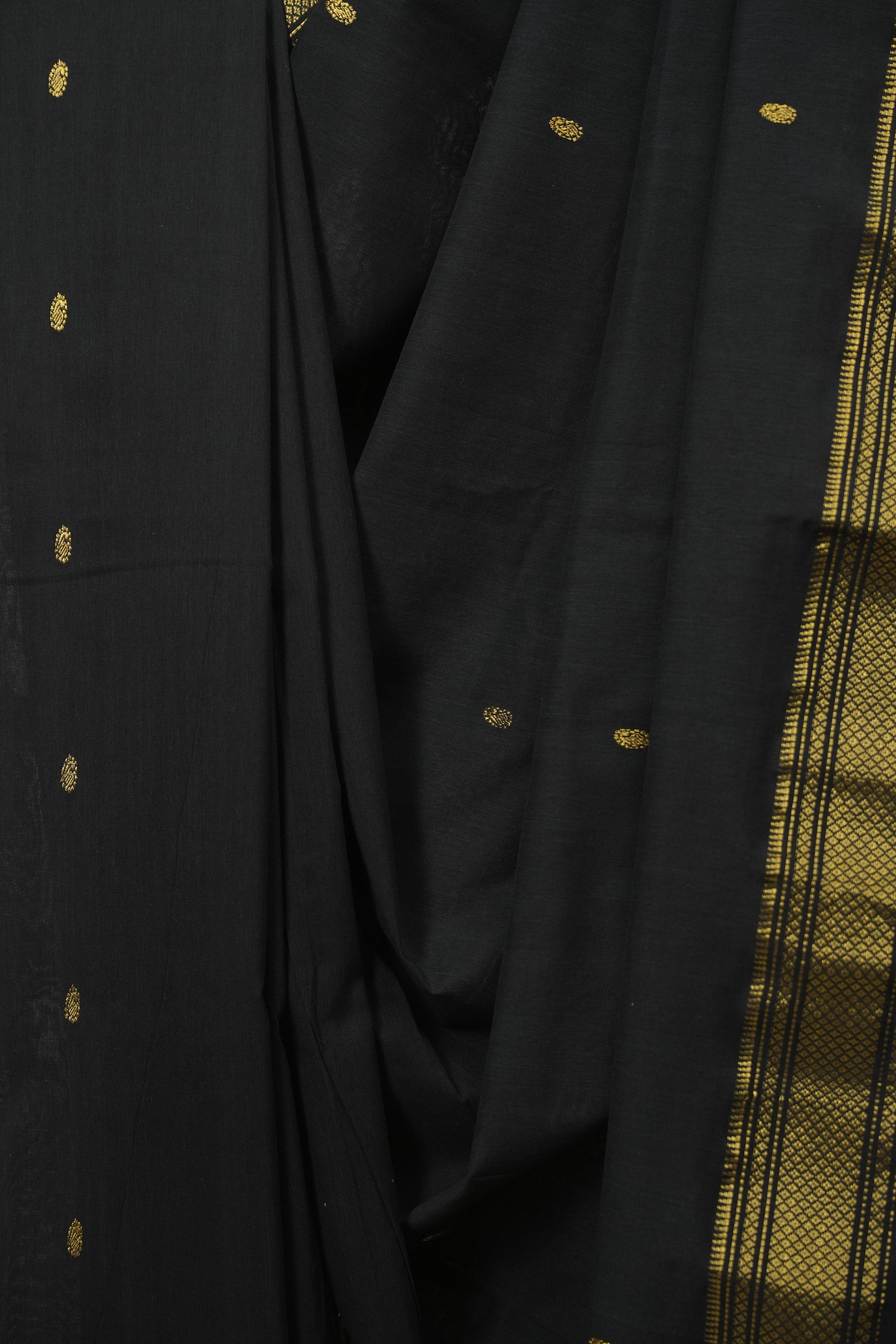 Black Cotton Paithani Saree - SRBCPS828