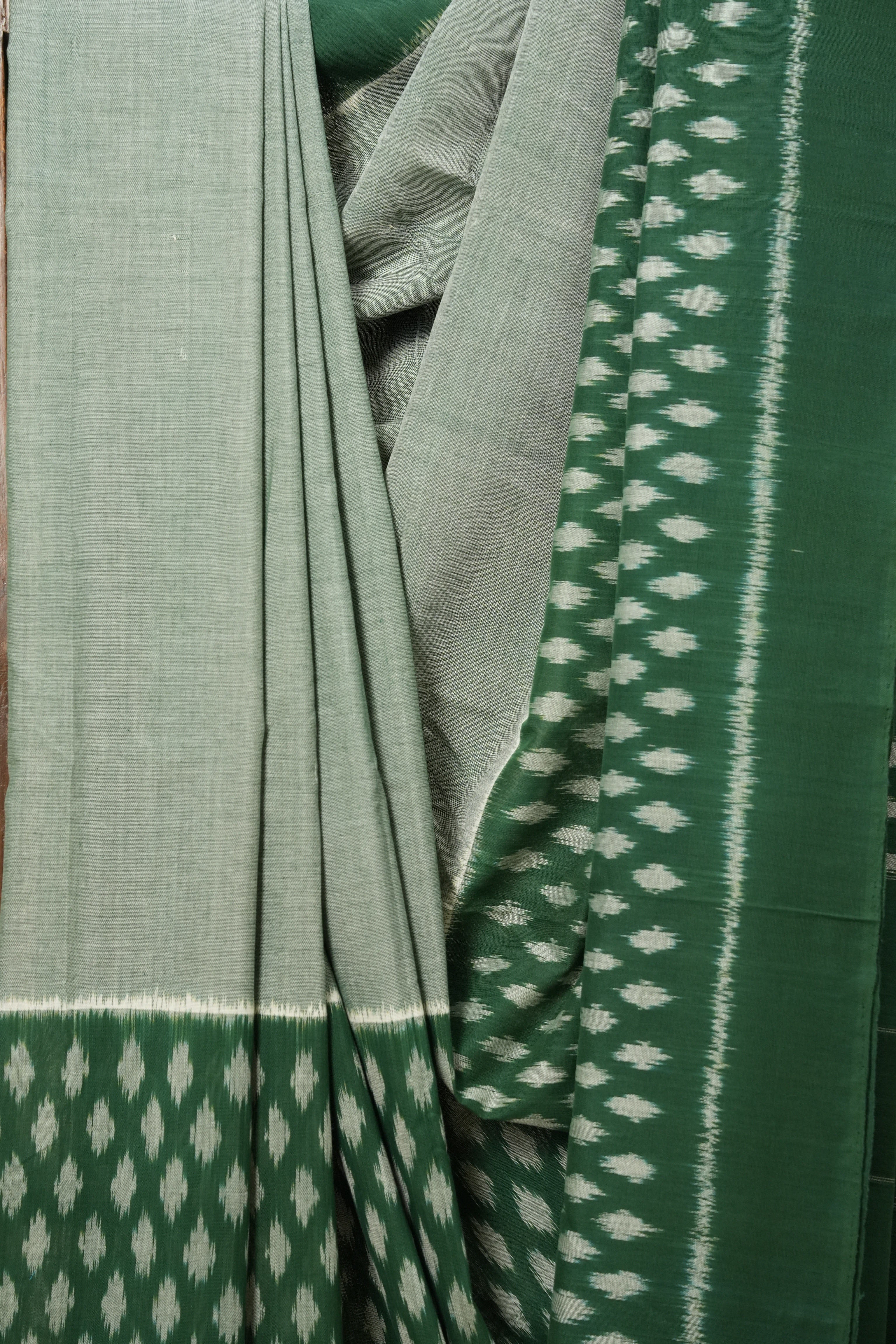 Green Pochampalli Cotton Ikat Saree - SRGPCIS545