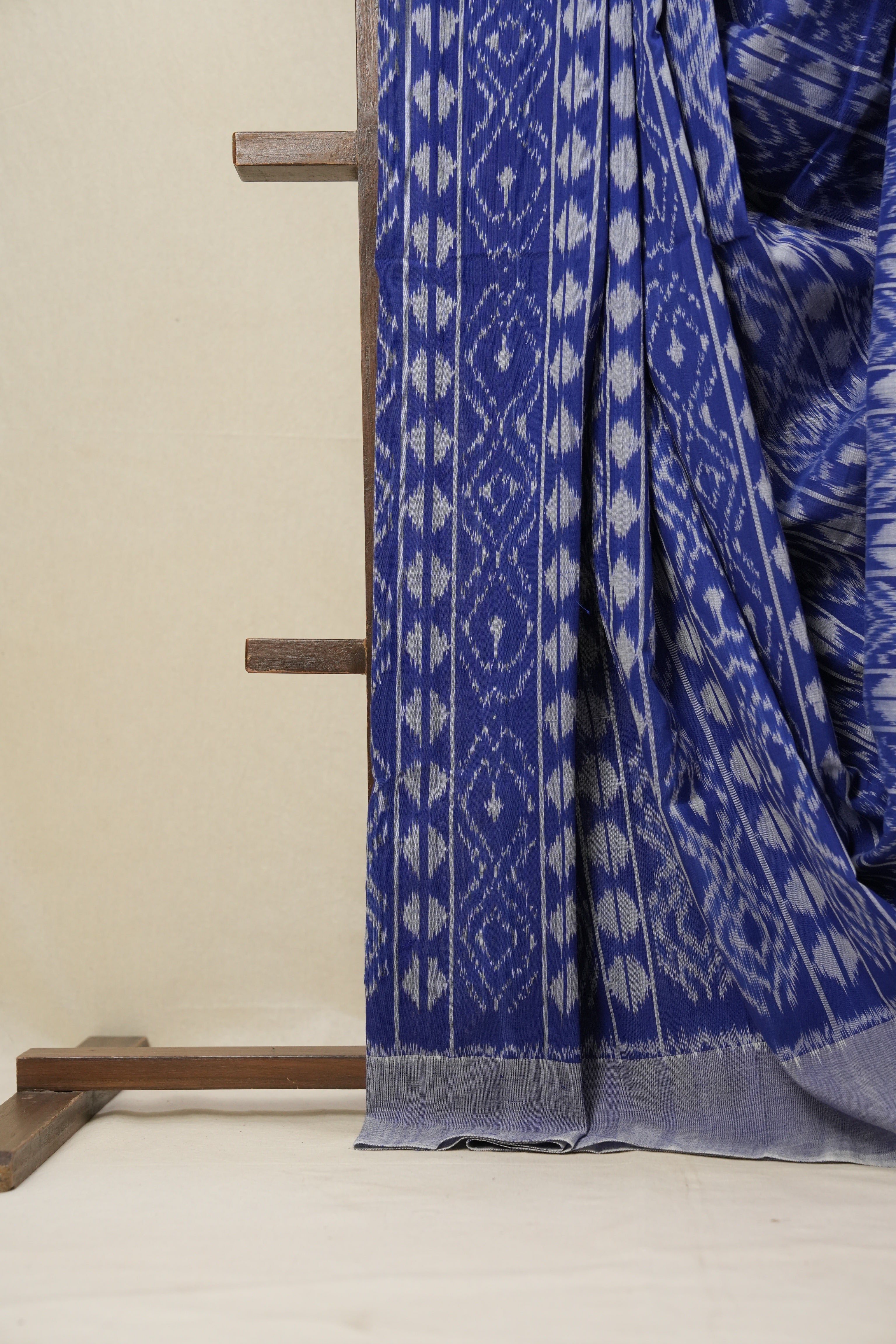 Blue Pochampalli Cotton Ikat Saree - SRBPCIS544