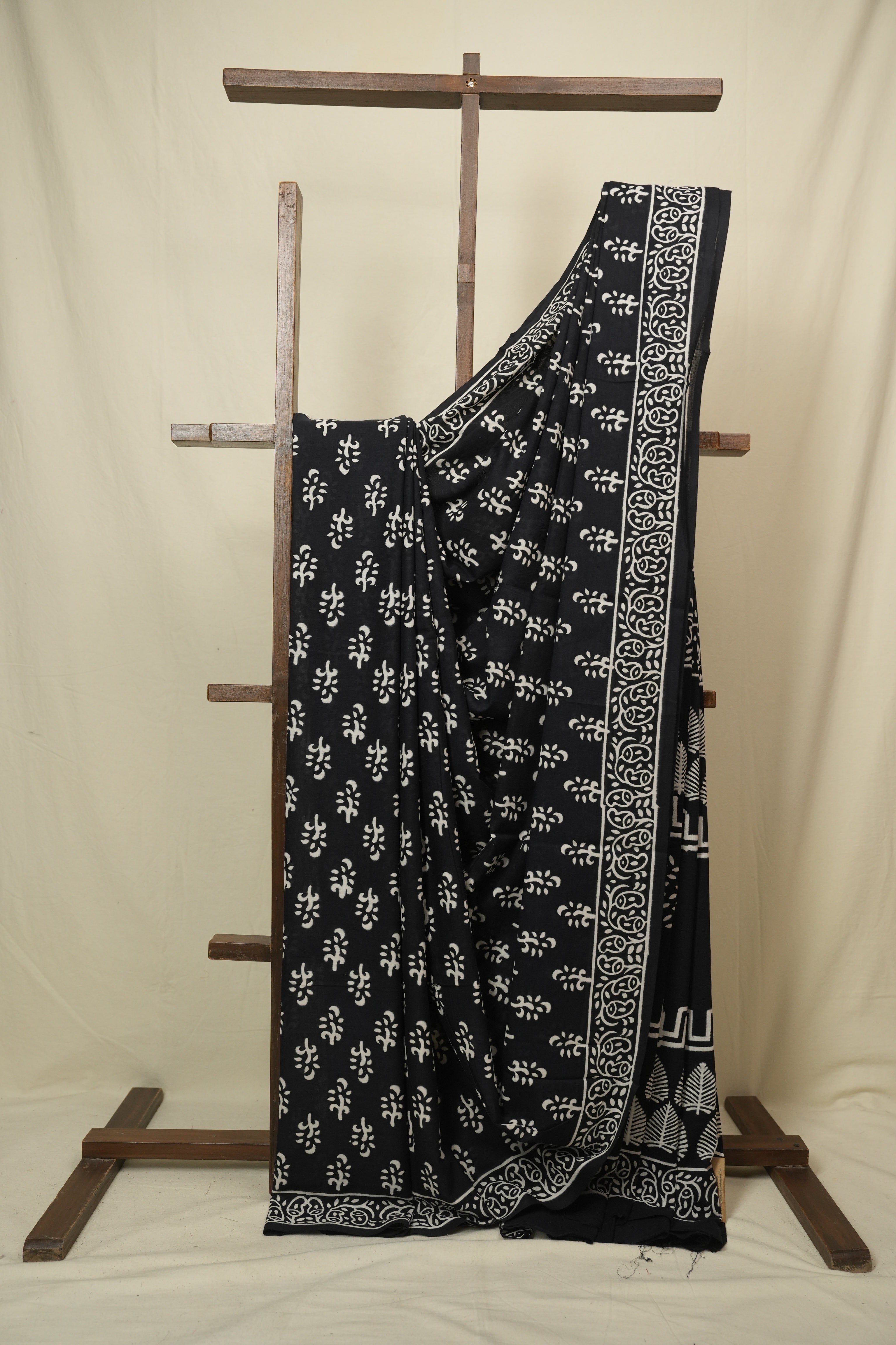 Black HBP Cotton Saree - SRBCS3391
