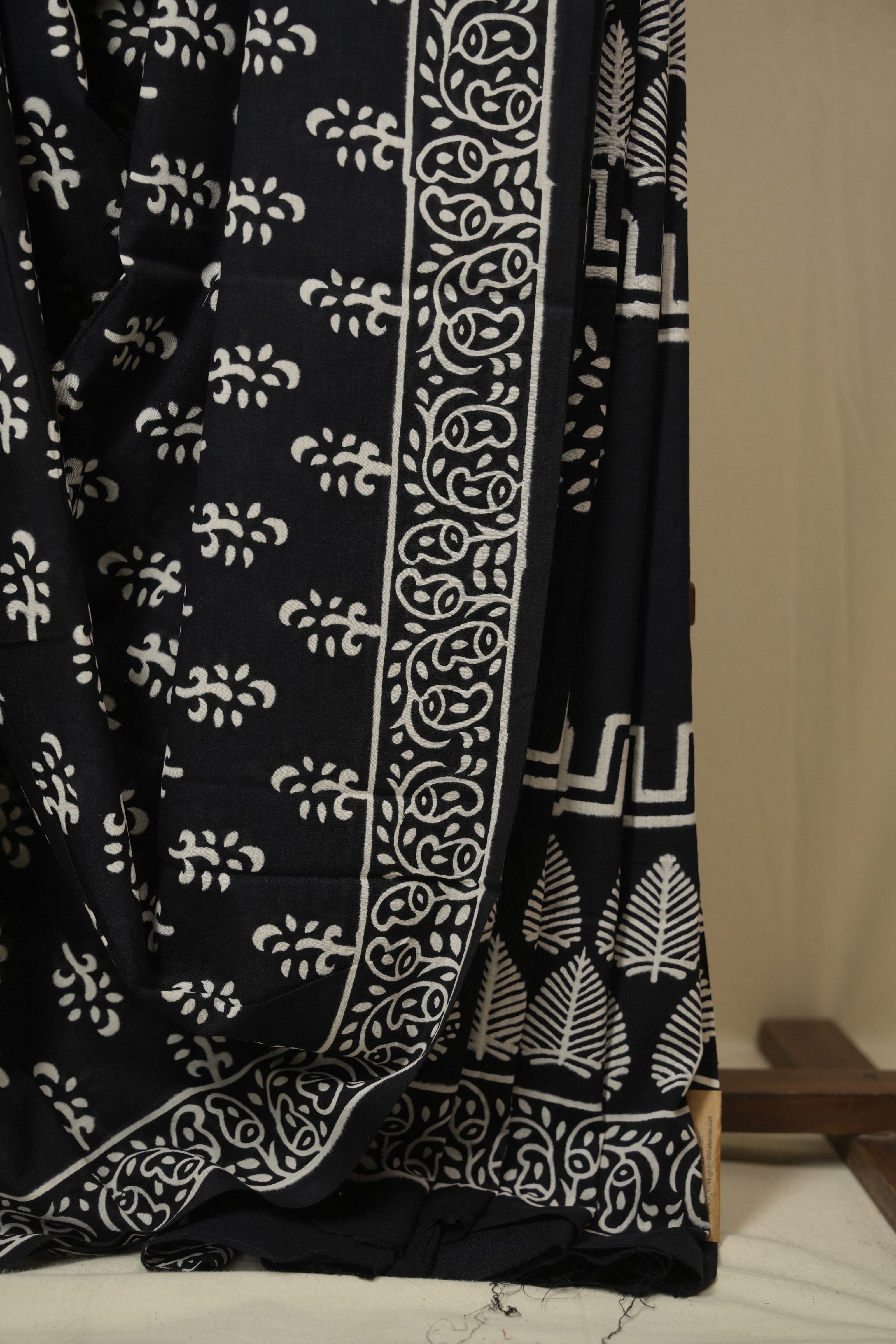 Black HBP Cotton Saree - SRBCS3391