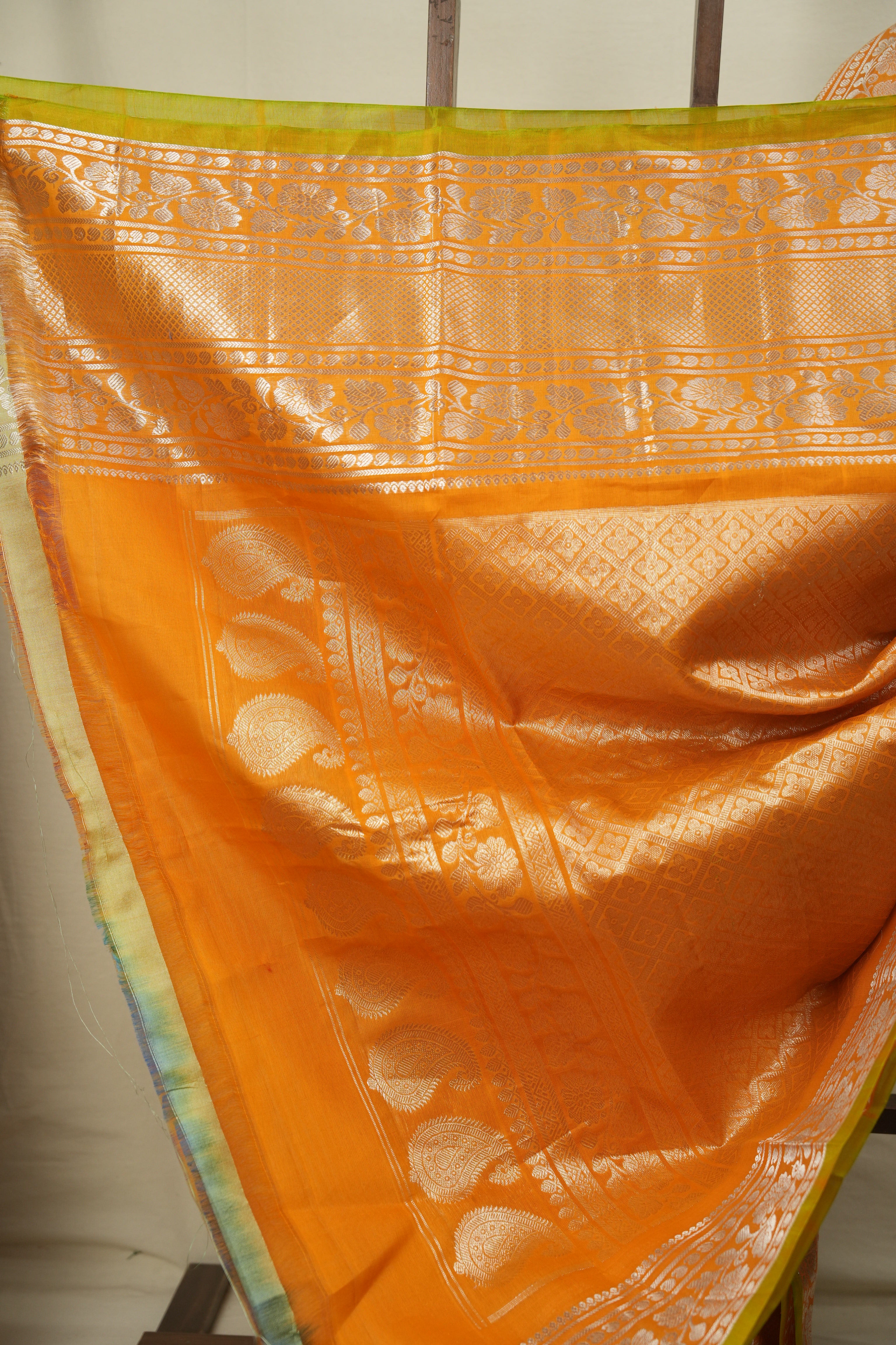 Orange Gadwal Cotton Silk Saree - SROGCSS209