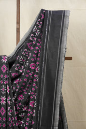 Black Pochampalli Silk Ikat Saree - SRBPSIS166