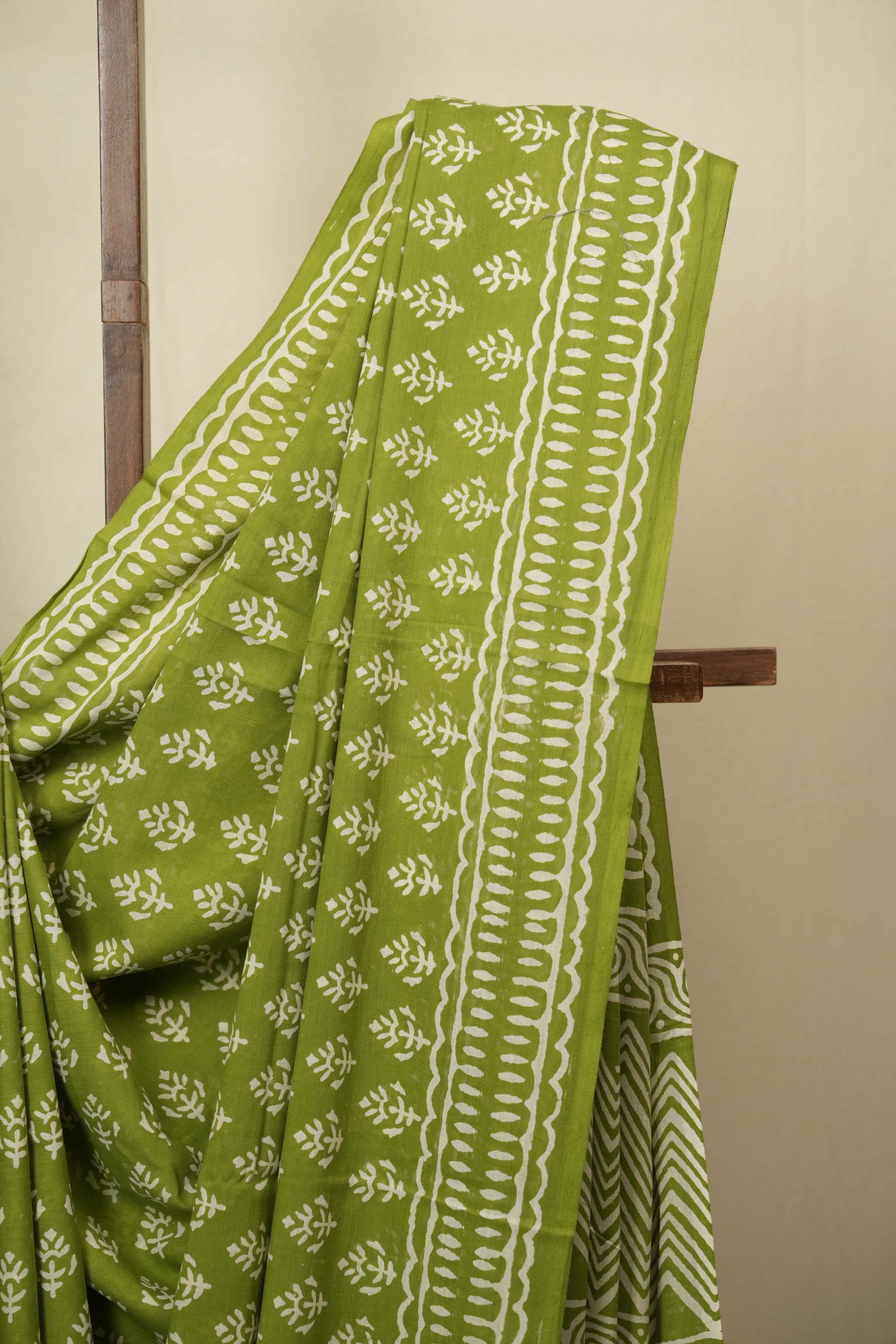 Green HBP Cotton Saree - SRGCS3389