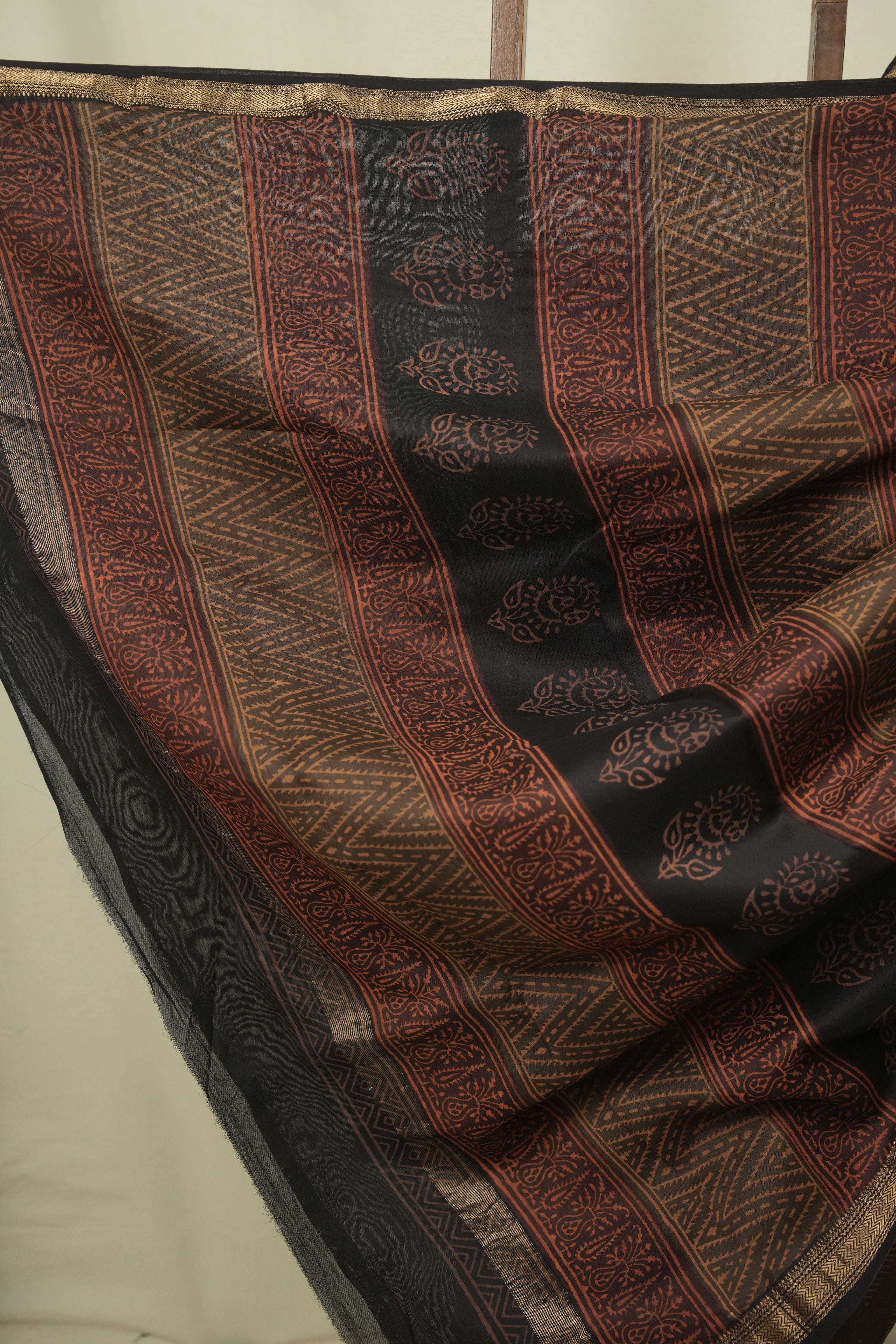 Brown HBP Cotton Silk Saree With Maheshwari Border - SRBCSS1809