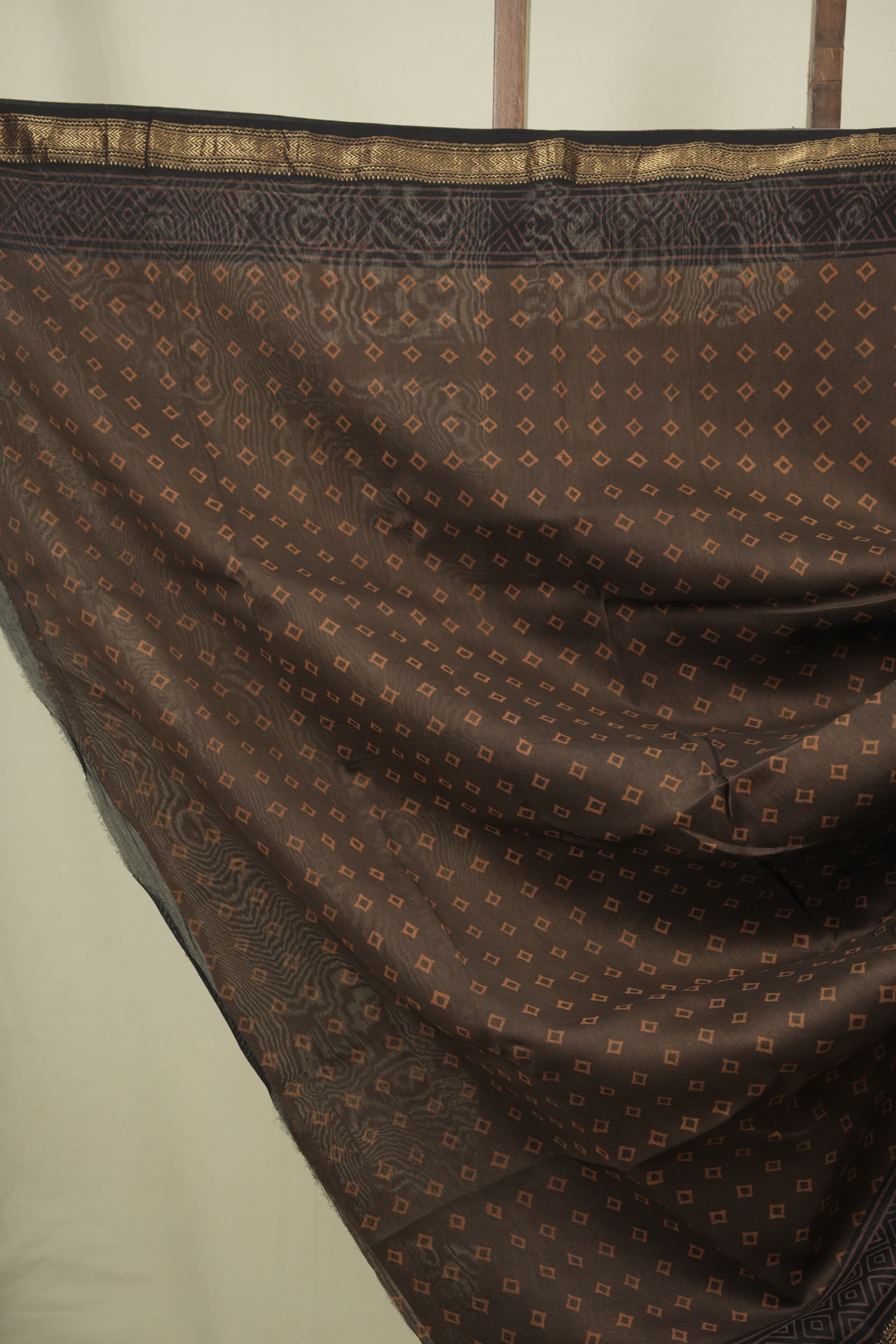 Brown HBP Cotton Silk Saree With Maheshwari Border - SRBCSS1809