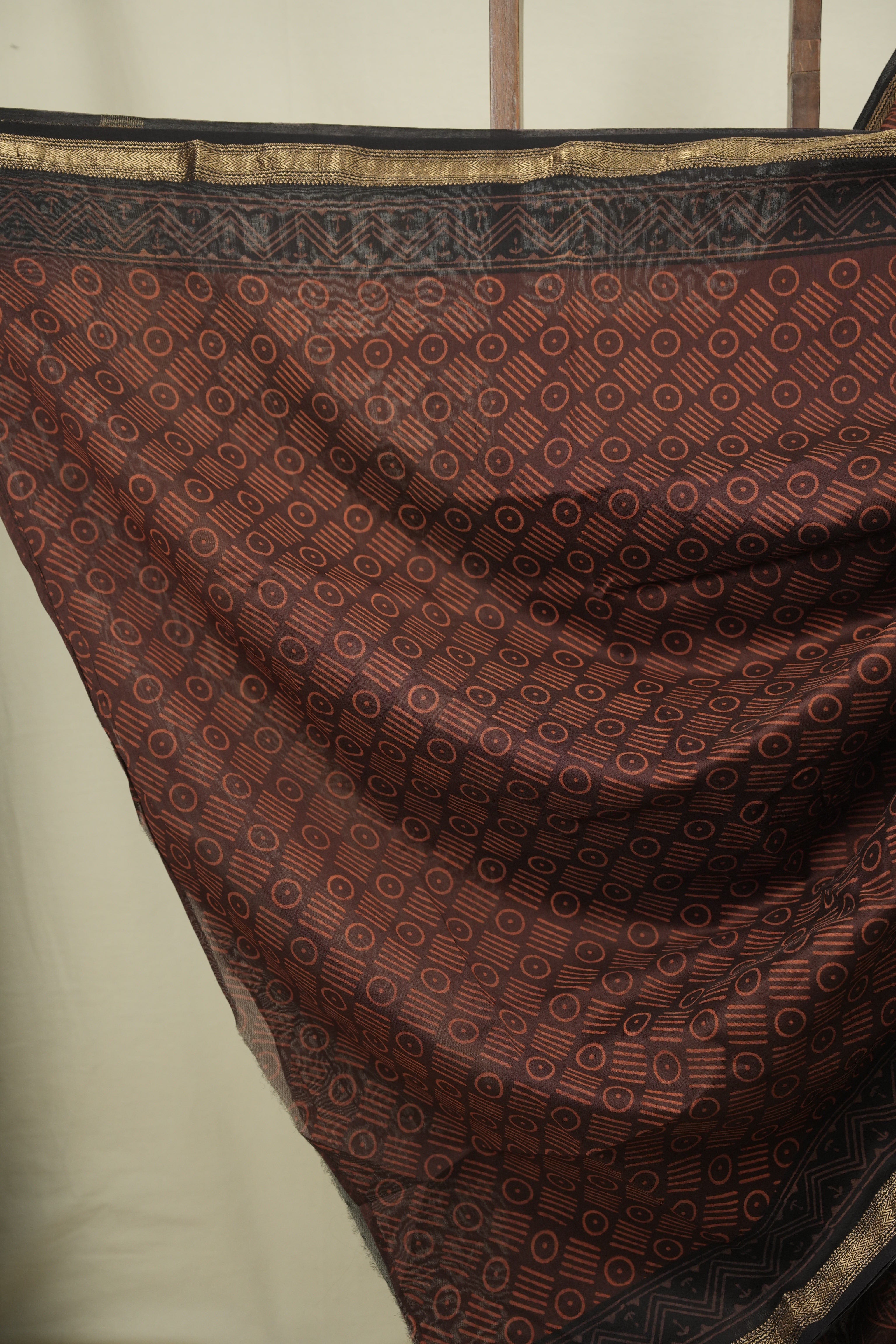 Dark Brown HBP Cotton Silk Saree With Maheshwari Border - SRDBCSS1799