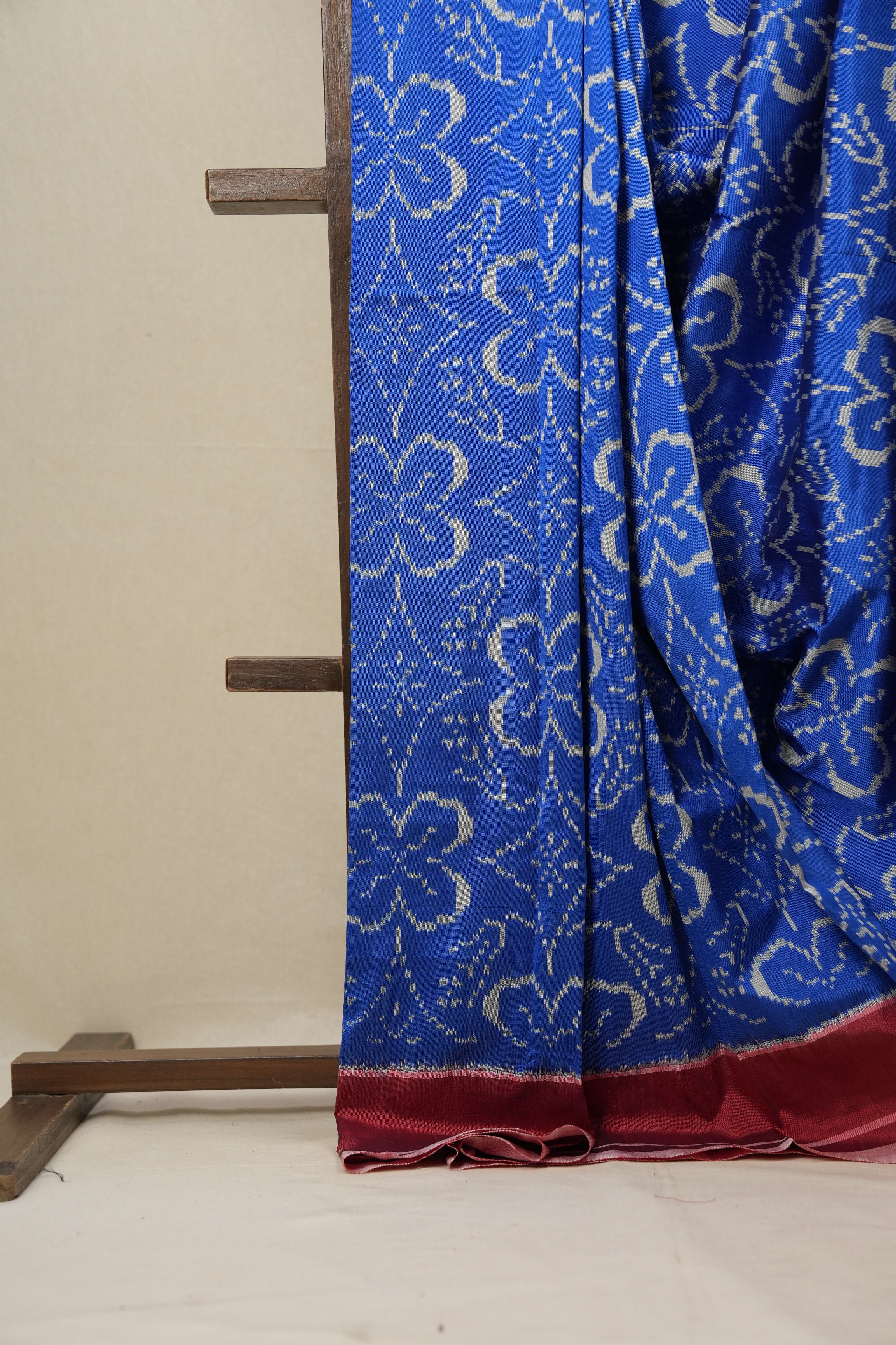 Blue Pochampalli Silk Ikat Saree - SRBPSIS171