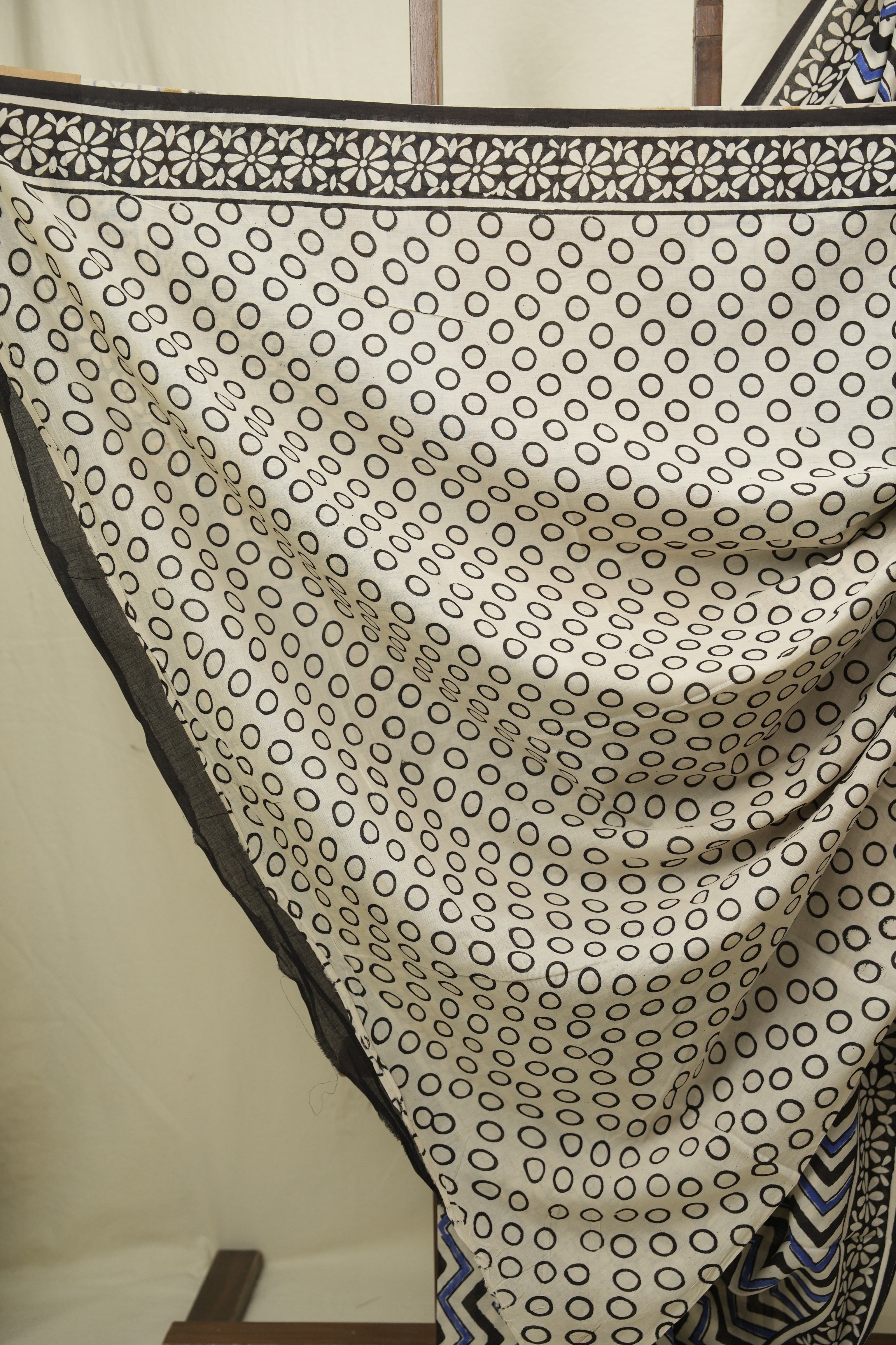 White HBP Cotton Saree - SRWCS3397